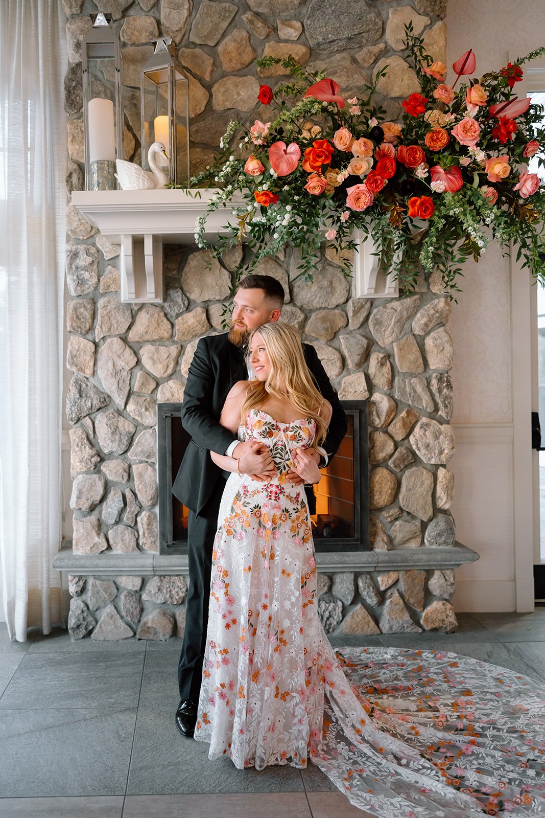 indian-trail-club-fireplace-ceremony-flowers.jpg.jpg