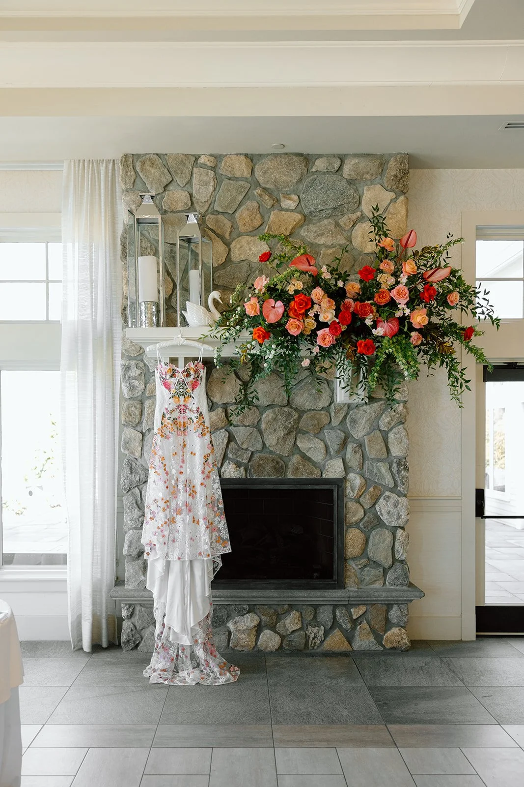 franklin-lakes-wedding-fireplace-florals.jpg.jpg