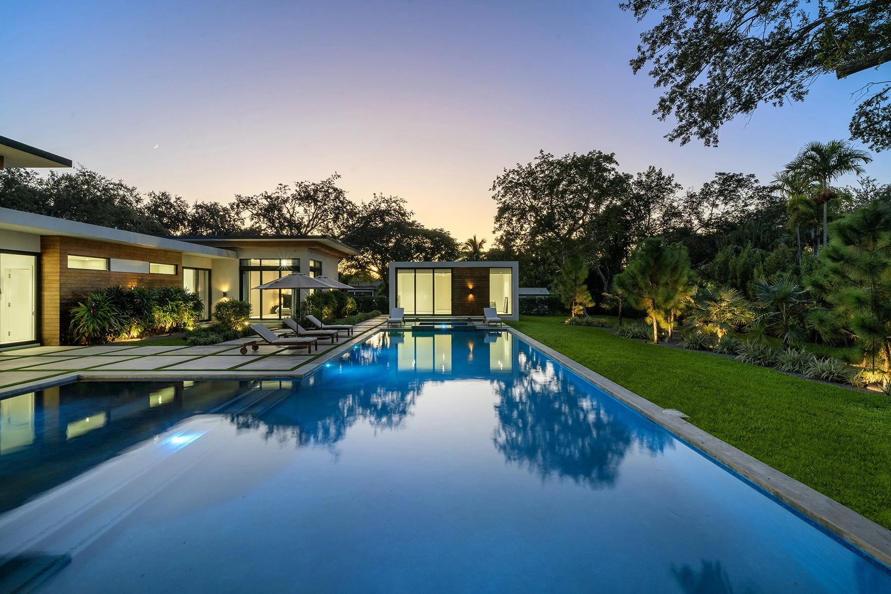 7825 SW 128th_1oakstudios_50.jpg