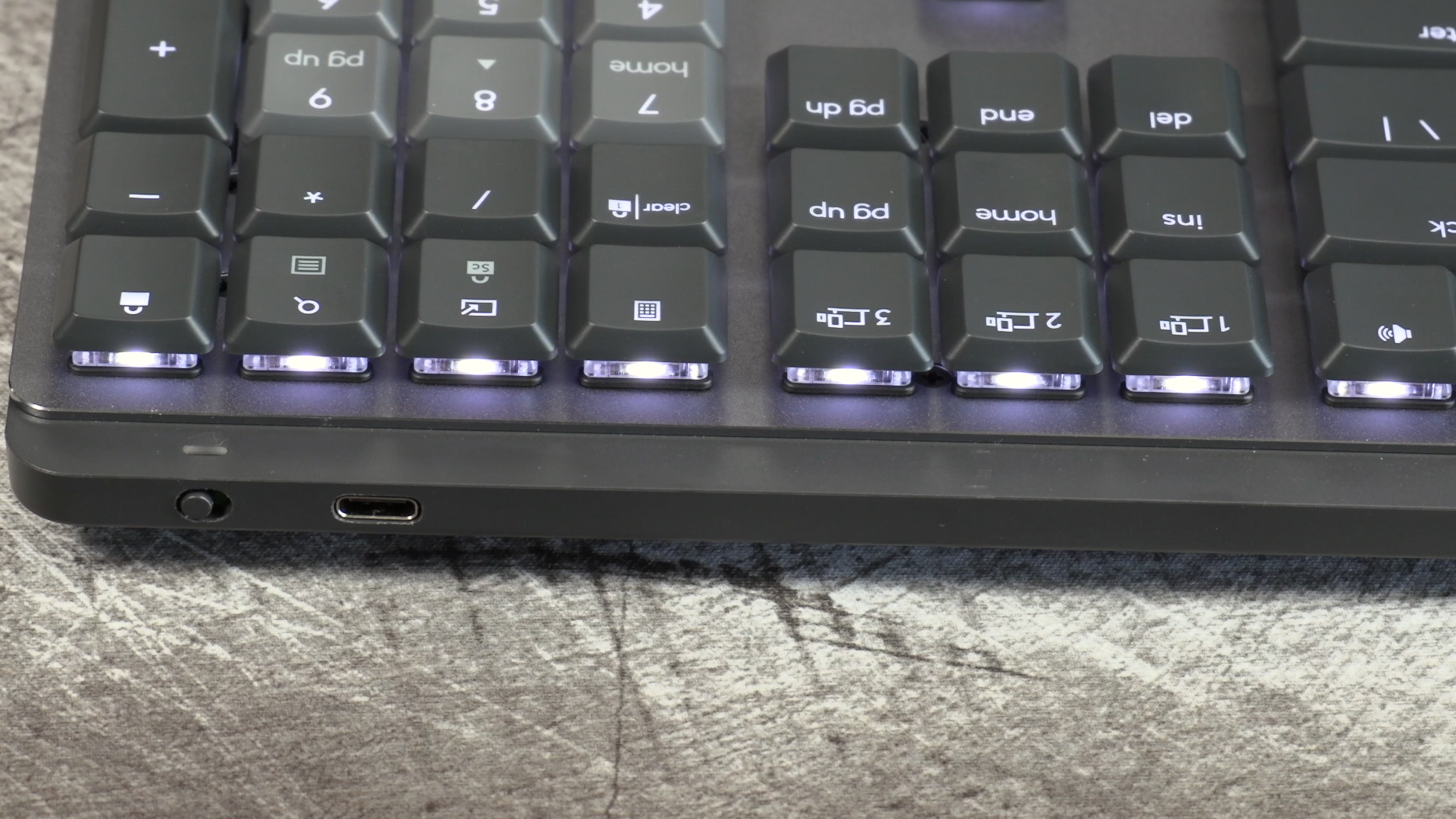 Logitech MX Mechanical: A gaming keyboard for work without all the RGB