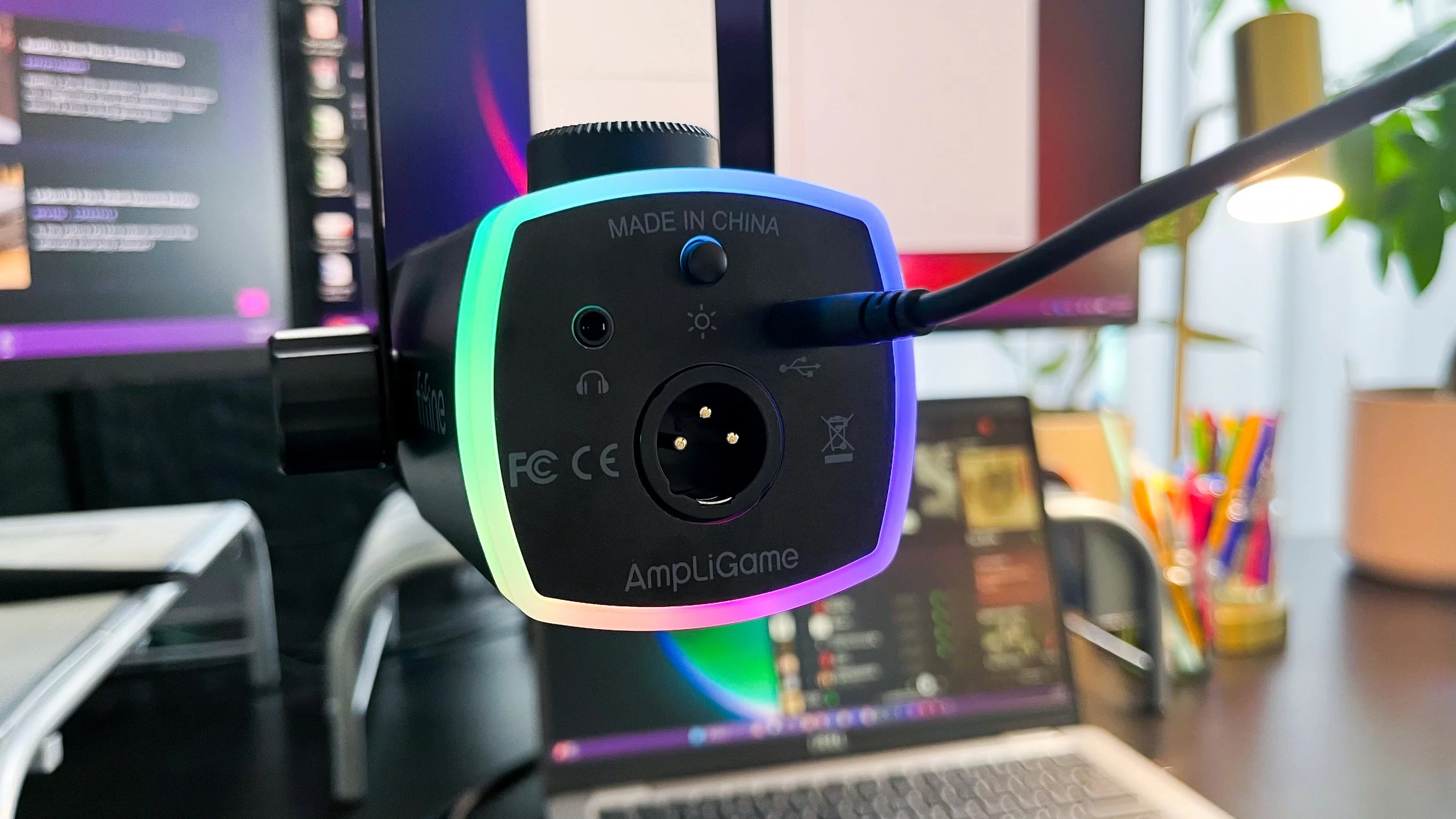 Mic Ports Bottom.jpg