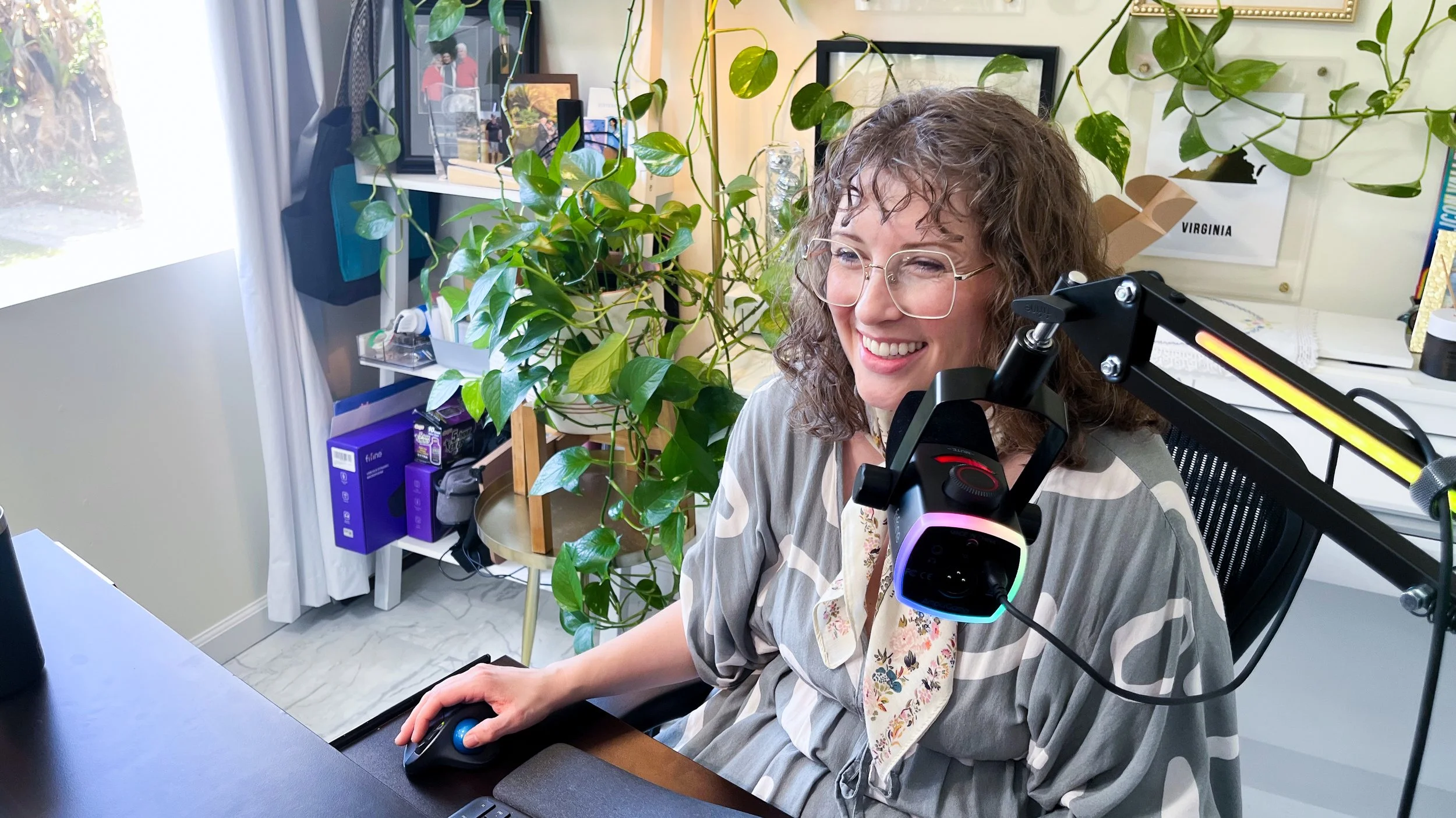 FIFINE AmpliGame AM8PROT &amp; RGB Arm Review