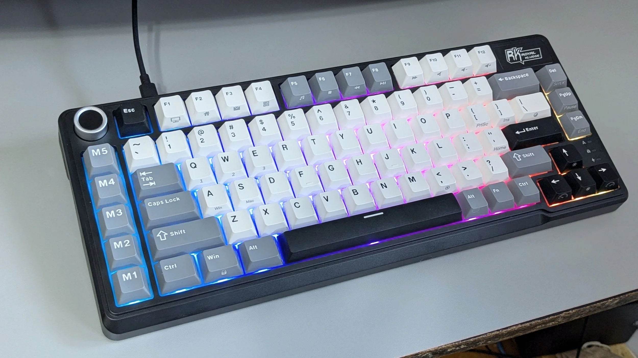 Royal Kludge L75 Mechanical Keyboard Review — Sypnotix