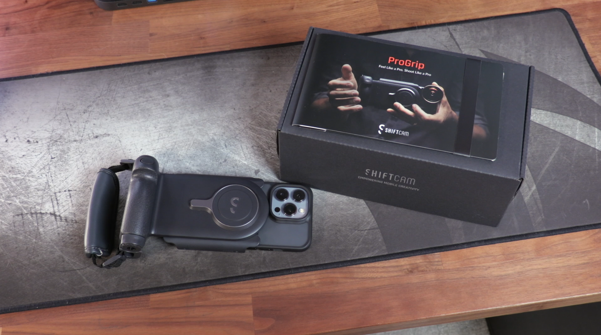 The ShiftCam ProGrip turns any smartphone into a full-fledged