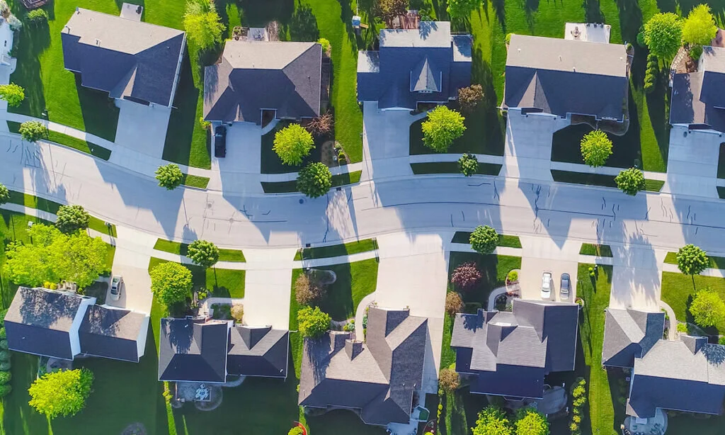 neighbourhood_houses_middle-1024x614.jpg