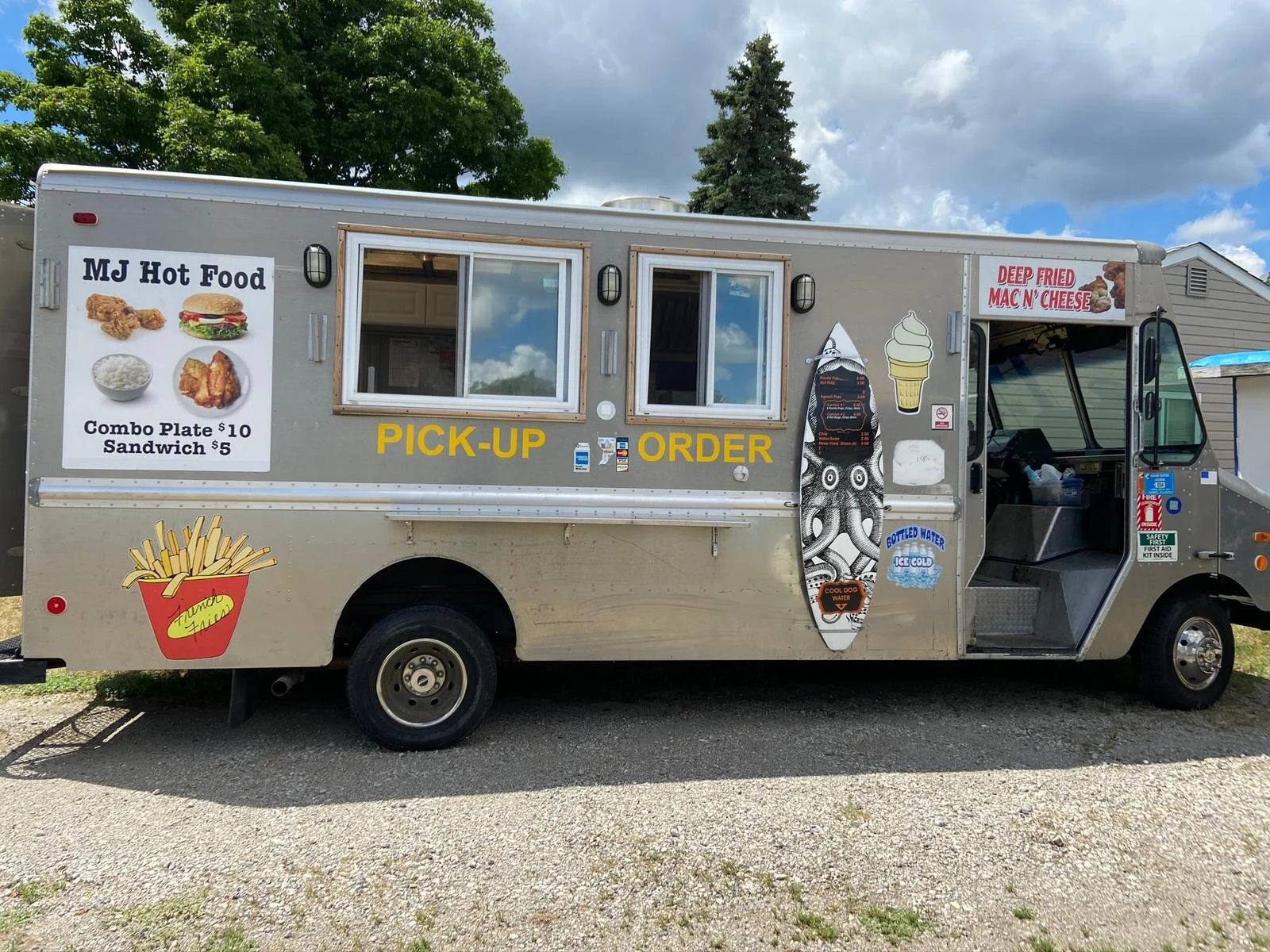 Khalipha’s Mobile Kitchen