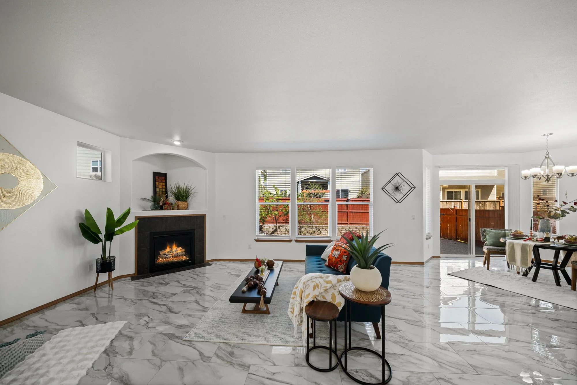 312 Oso Berry St NW-7.jpg