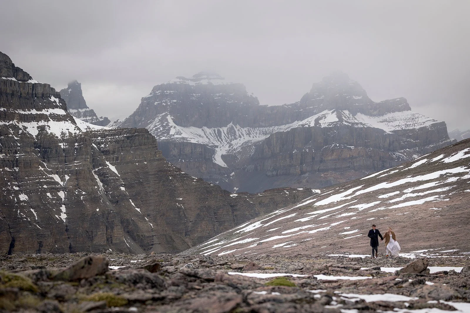 sunset-helicopter-wedding-in-banff-in-june-captured-by-banffs-local-heli-elopement-experts-Wild-Alpine-Image-Co.