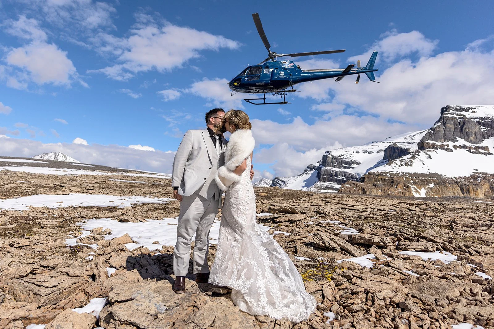rockies-heli-intimate-elopement-at-cline-pass-photographed-by-Wild-Alpine-Image-Co.-the-preferred-vendor-photographers-of-Rockies-Heli