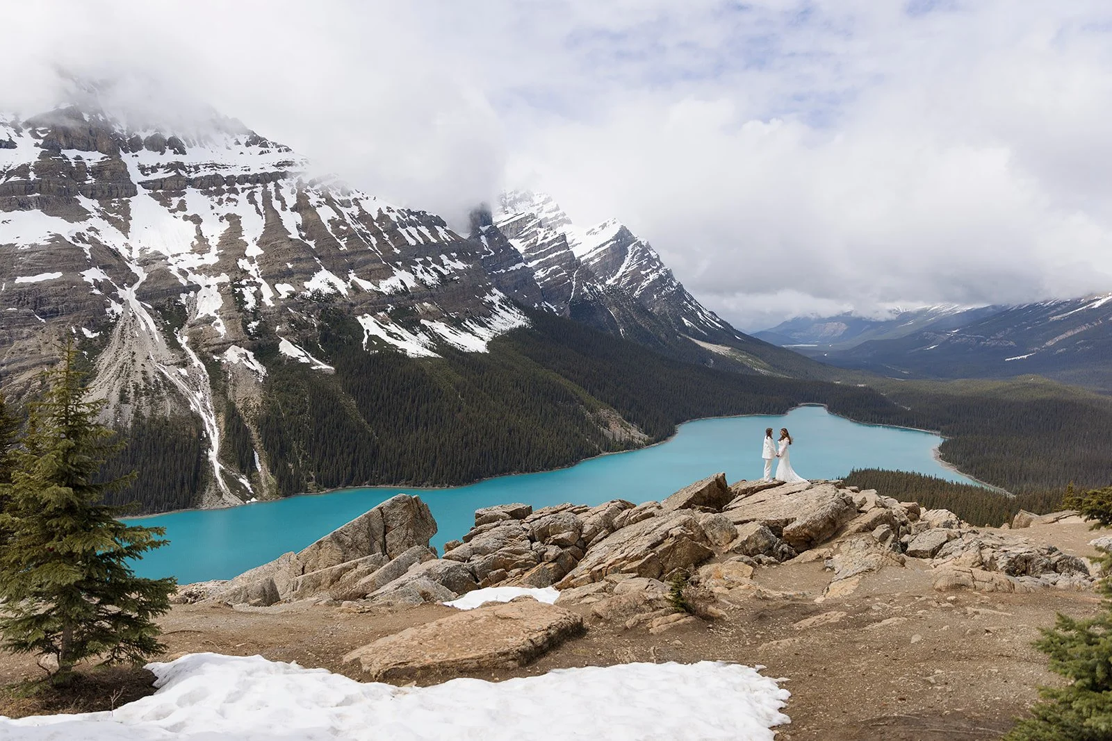 Peyto-lake-summer-wedding-photos-after-a-recent-snowfall-with-Wild-Alpine-Image-Co.-Banff's-local-elopement-photographers