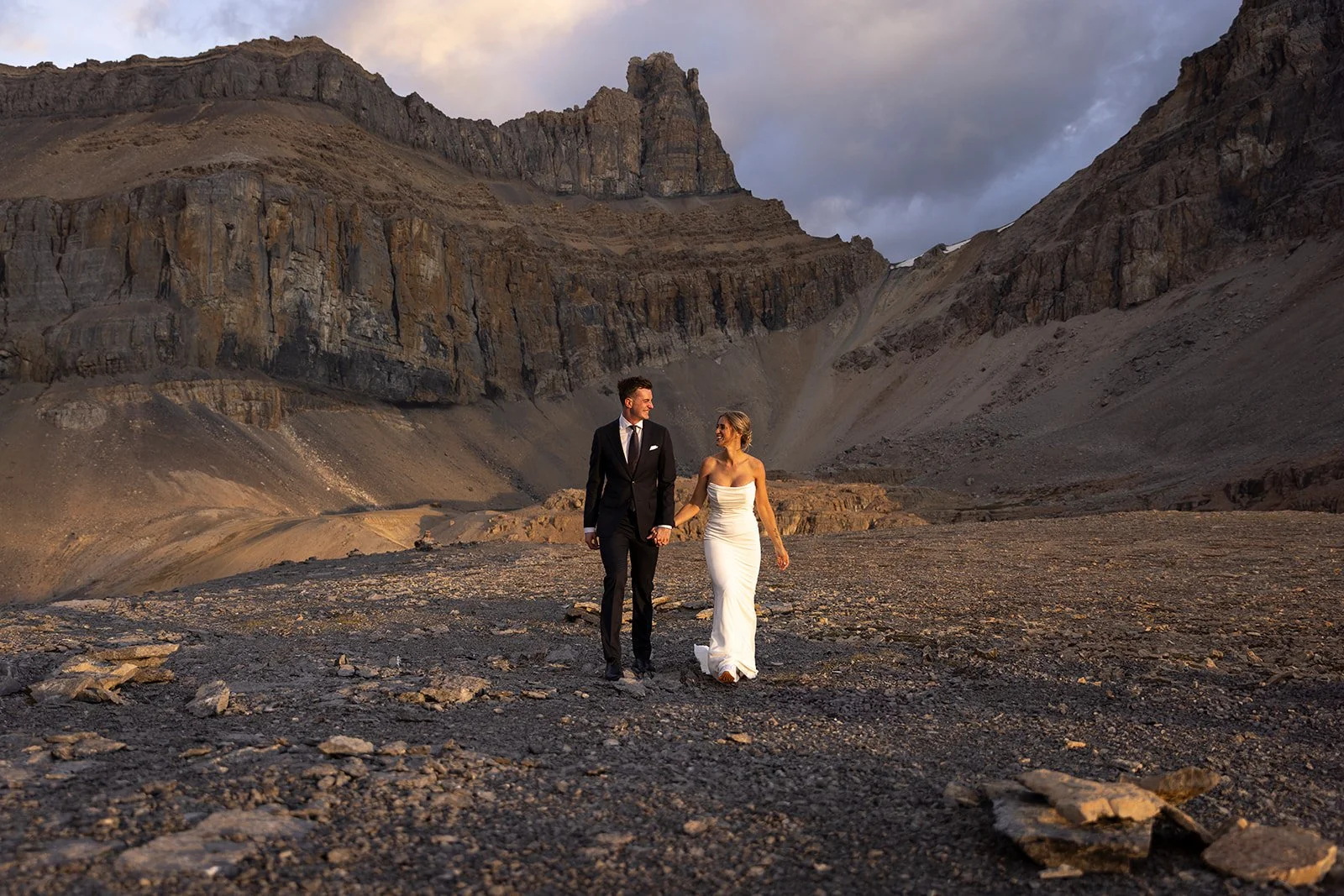 Rockies-Heli-sunrise-summer-heli-elopement-captured-by-the-recommended-photographers-Wild-Alpine-Image-Co.