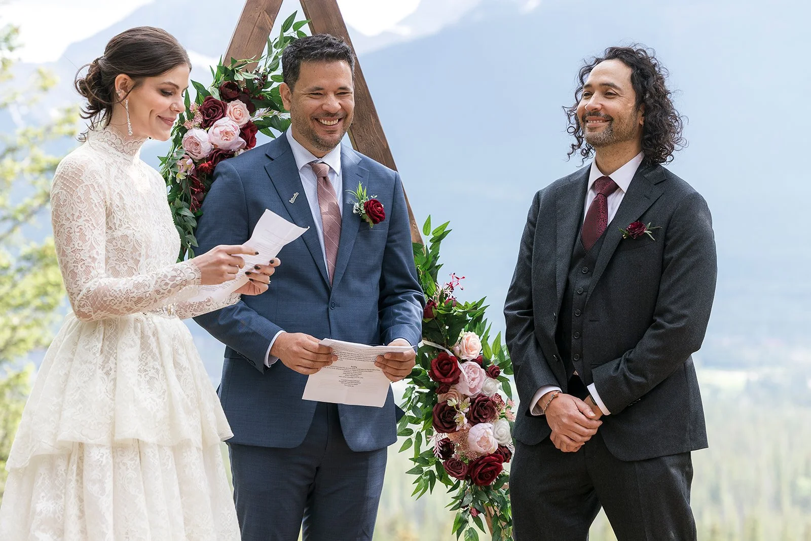 summer-wedding-ceremony-at-the-Alpine-Club-of-Canada-Clubhouse-in-Canmore-with-local-wedding-photographers-Wild-Alpine-Image-Co.