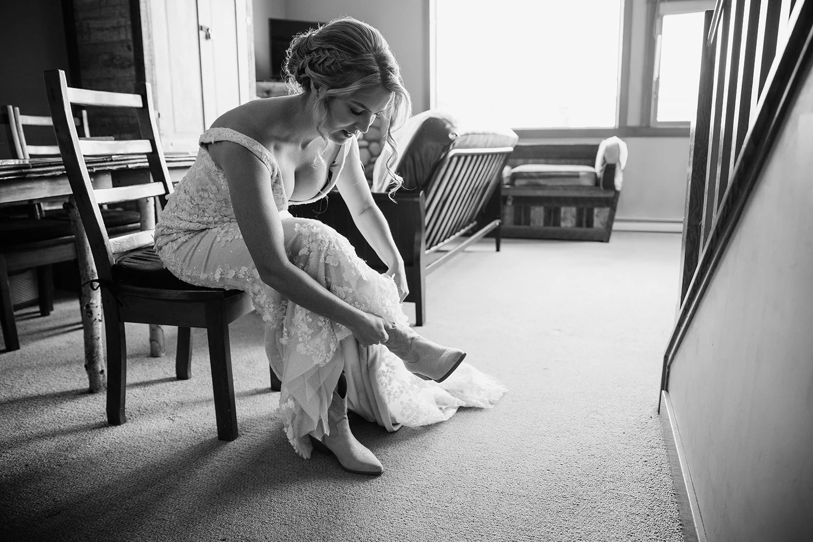 morning-elopement-prep-at-an-air-bnb-in-canmore-with-Wild-Alpine-Image-Co.