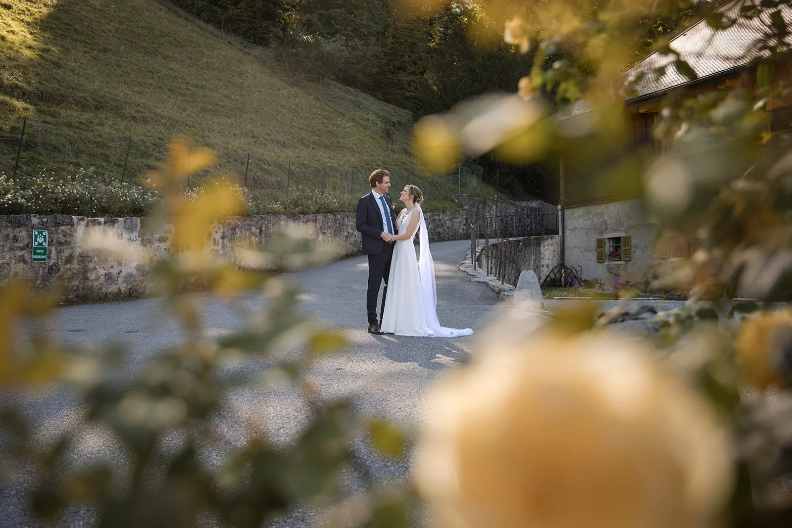 ferme-de-gy-wedding-in-haute-savoie-at-Ferme-de-Gy-captured-by-destination-wedding-photographers-Wild-Alpine-Image-Co.