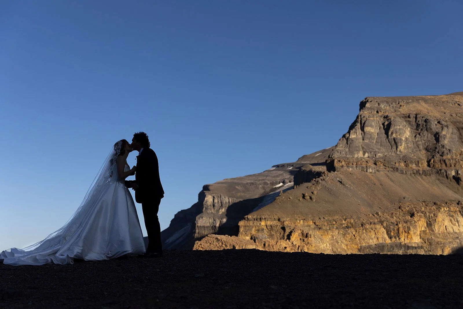 rockies-heli-sunset-heli-elopement-in-the-fall-planned-and-photographed-by-Wild-Alpine-Image-Co.