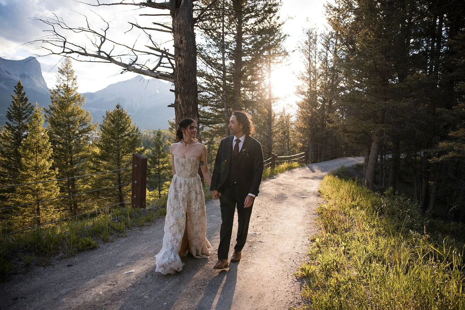 golden-hour-wedding-portraits-at-summer-wedding-reception-at-the-Alpine-Club-of-Canada-Clubhouse-in-Canmore-with-local-wedding-photographers-Wild-Alpine-Image-Co.