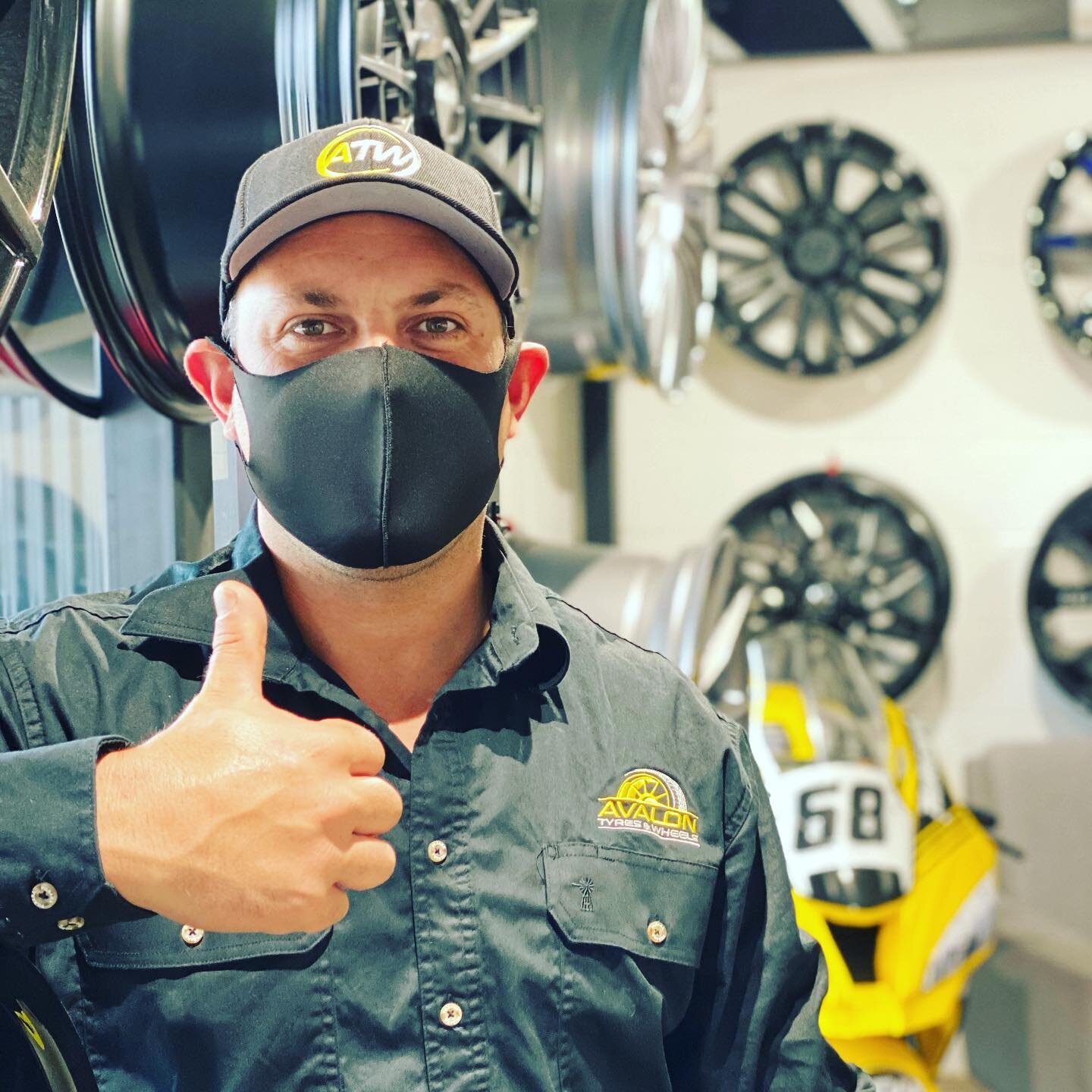 Getting the Corona disguise on point 👌 Our model Peter displaying our black masks which we are giving away to each and every customer #staysafe #coronavirus #blackmask #avalontyres #avalontyresandwheels