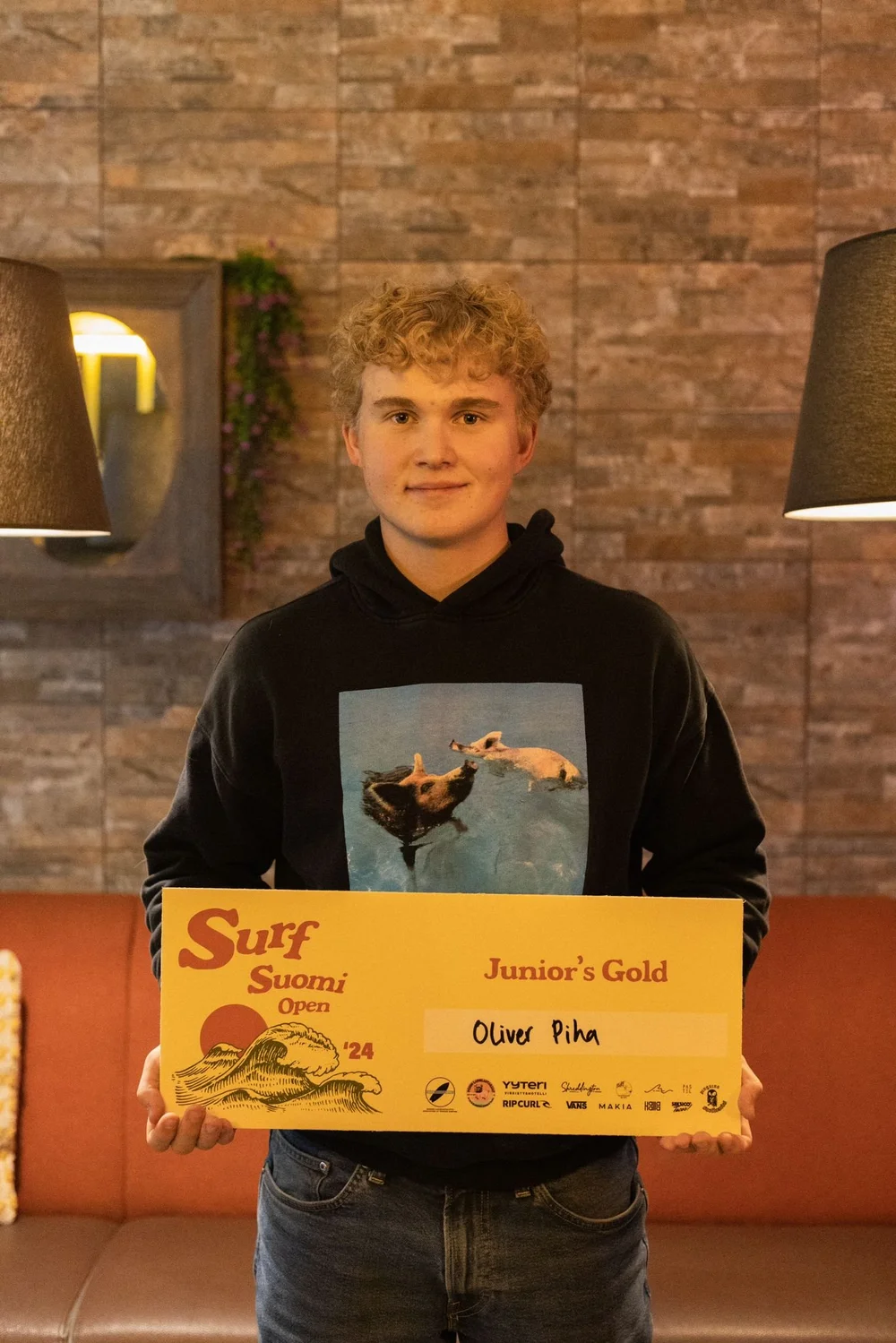 WhatsApp Image 2024-11-03 at 17.47.51.jpeg