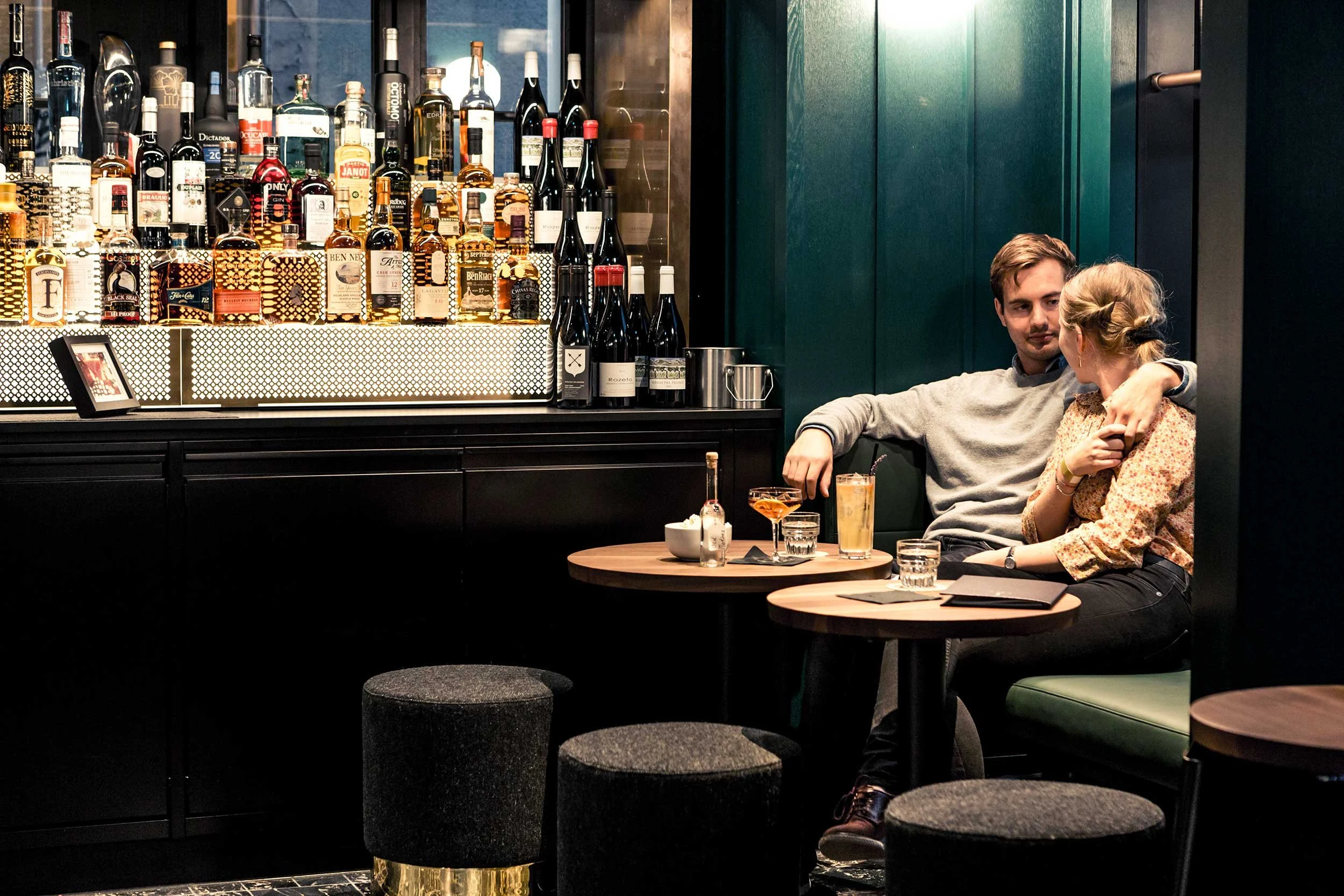 Baltho-Bar-Couple_print-Kopie-web.jpg