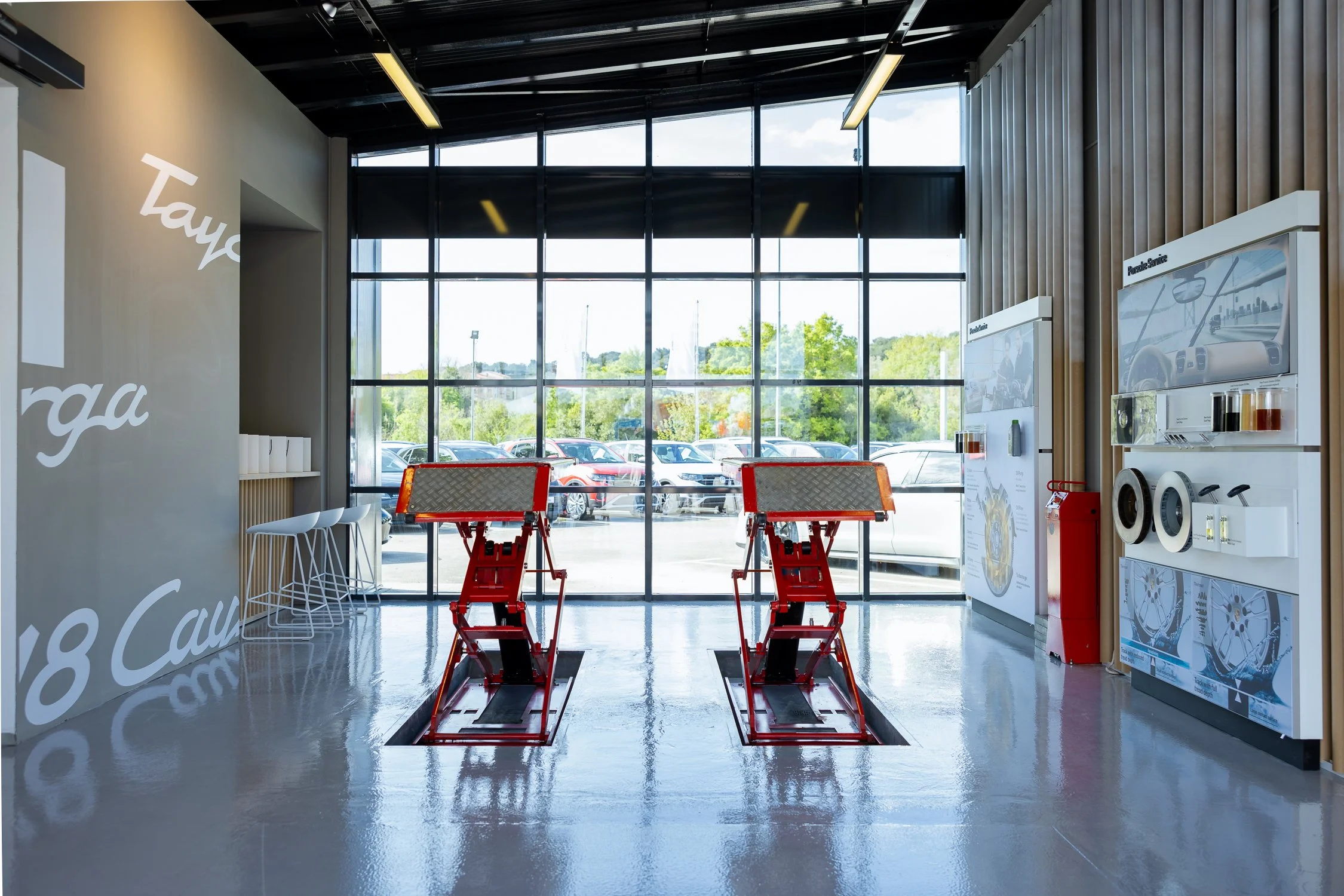 Porsche_pop-up service_24.4.2025-13.jpg