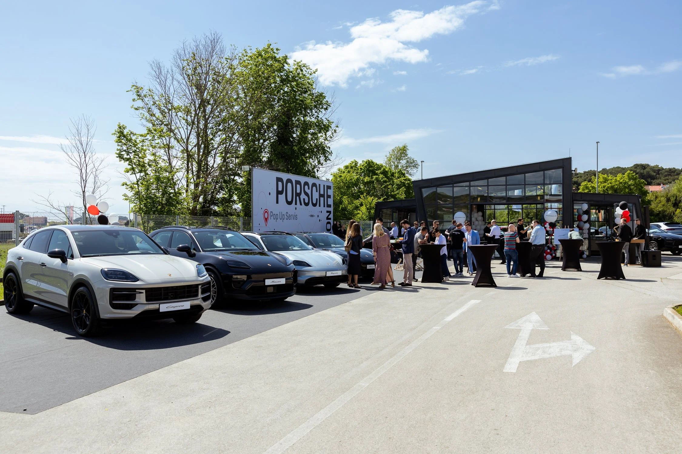 Porsche_pop-up service_24.4.2025-75.jpg