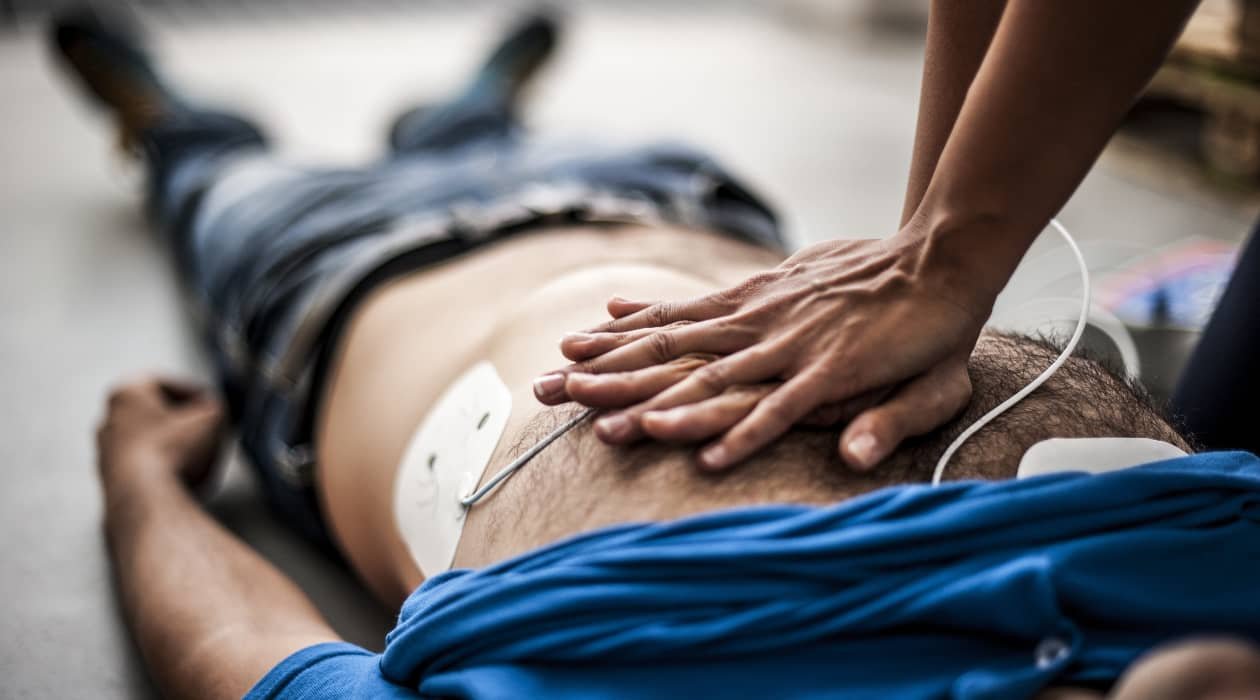 Soporte Vital Básico: Salvando Vidas en Situaciones de Emergencia