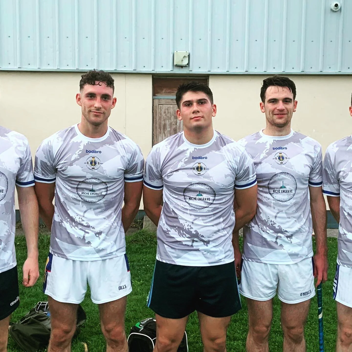 Delighted to support the Ballyboden Senior B hurlers. A much maligned bunch of men, who&rsquo;s season came to an abrupt end at the hands of themselves ach beidh l&aacute; eile ag an bPaorach. 
 Importantly these jerseys remember their much endeared 