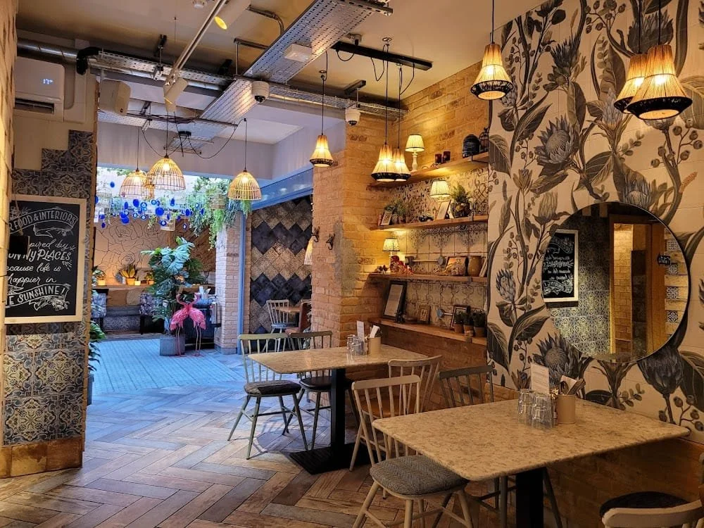 Megans by the Castle, High Street, Guildford