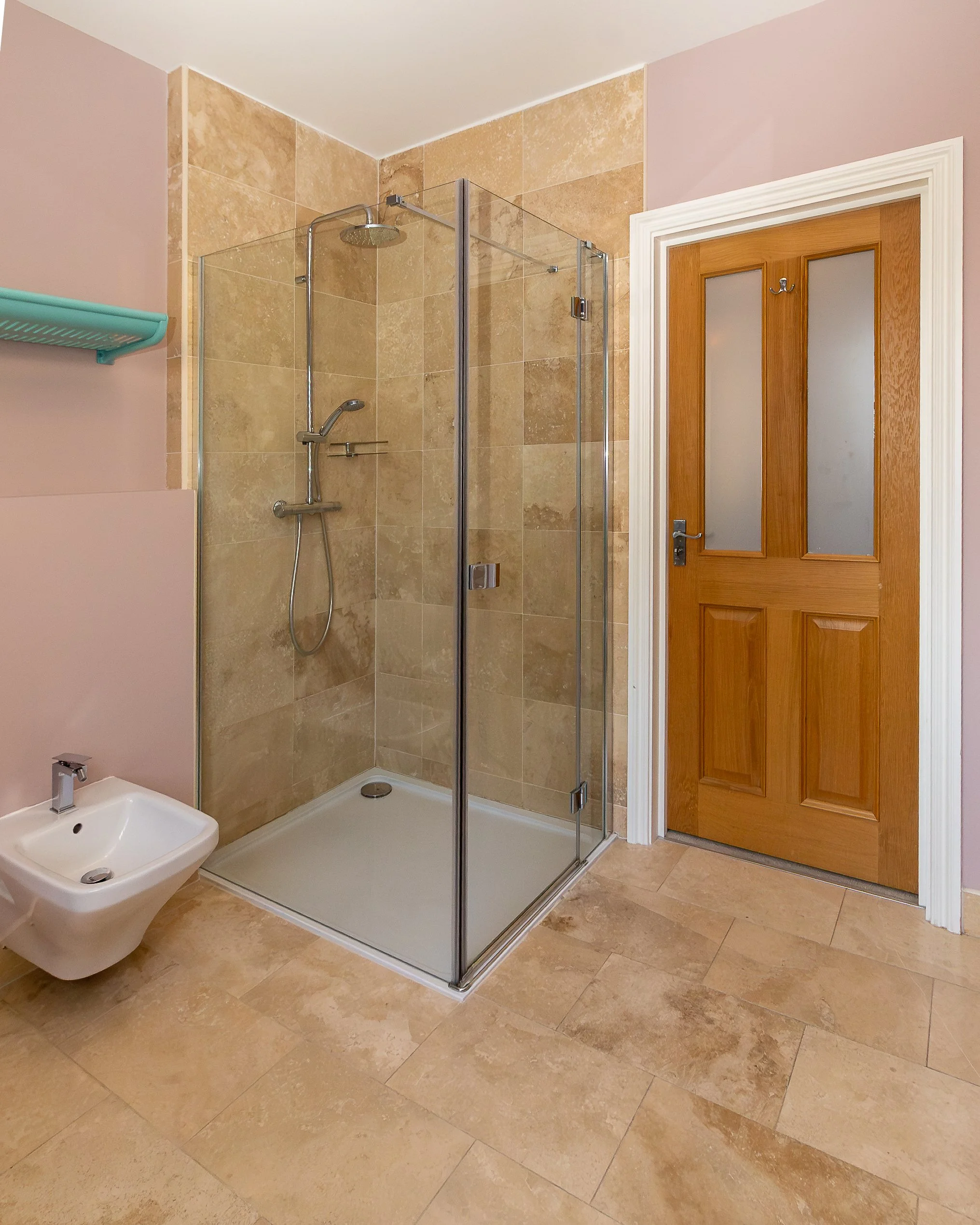 Room 1 SHOWER.jpg