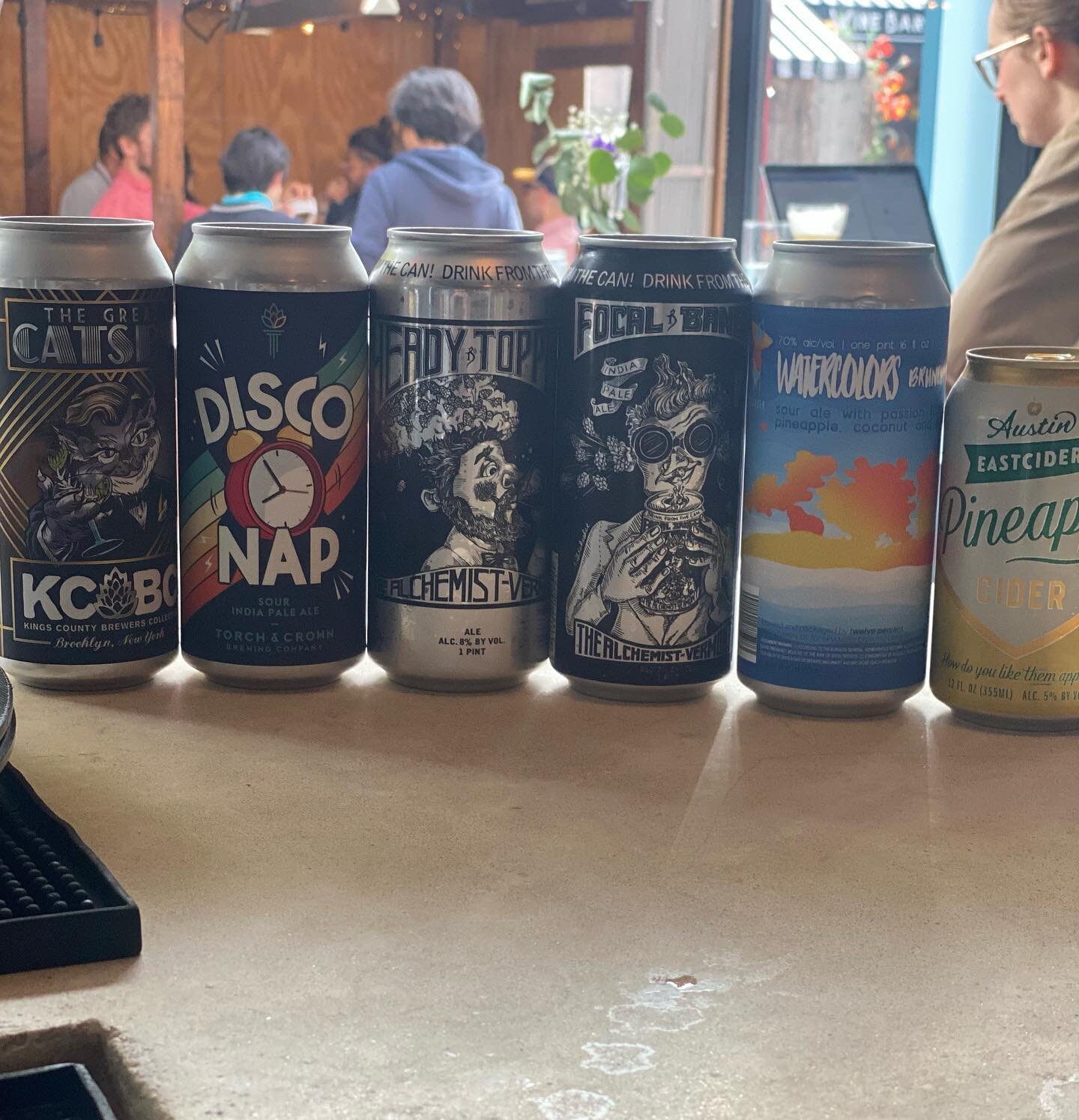 This week is not just for Margs and Juleps. Beer drinkers assemble!! HEADYS BACK! TELL A FRIEND! New Can drop features:

@alch3mistb33r Heady Topper 

@alch3mistb33r Focal Banger 

@torchandcrown Disco Nap

@kcbcbeer The Great Catsby

@skygazer_brewi