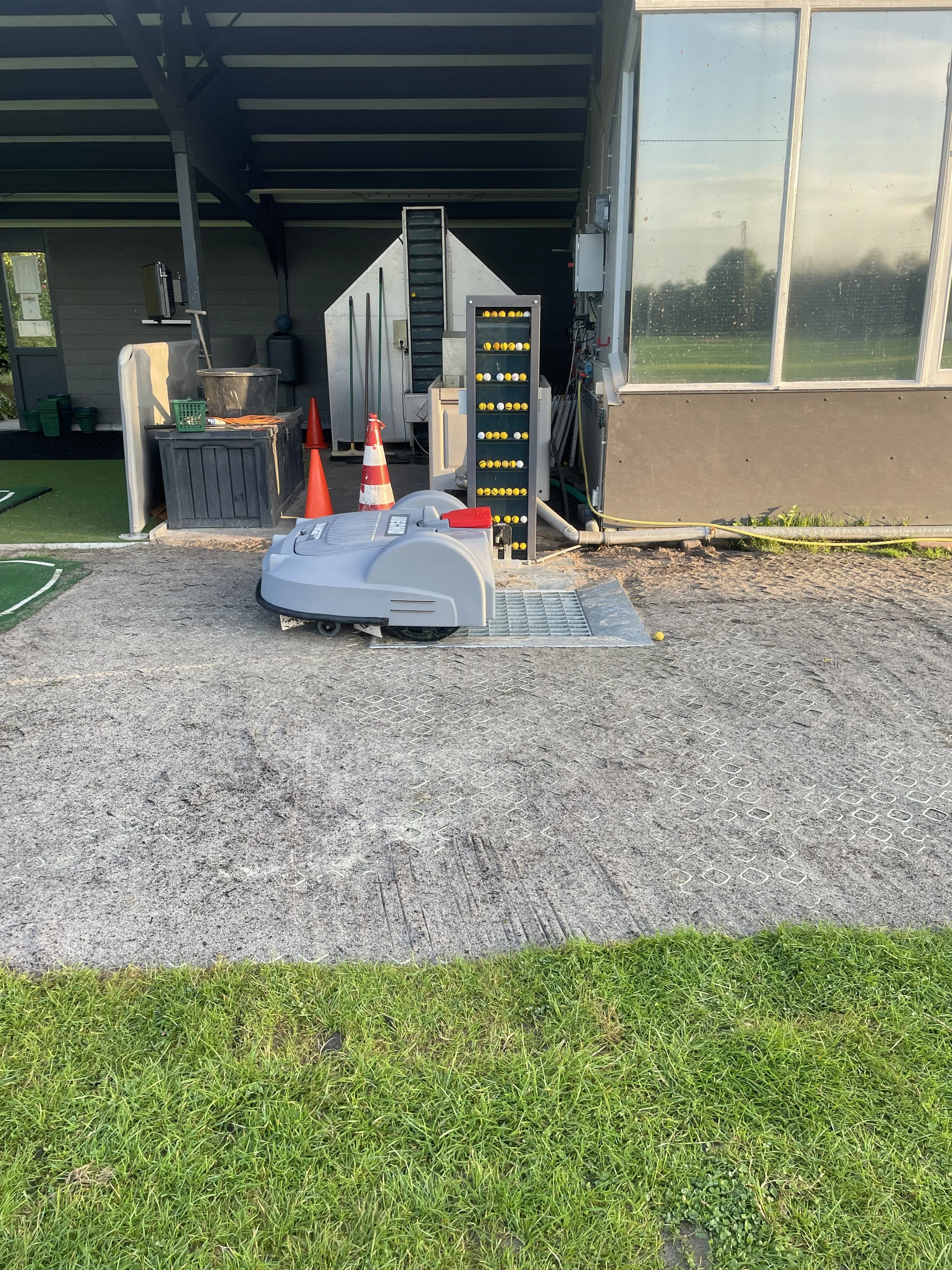 Echo Driving Range Robot – Real-World Setup and Performance Review