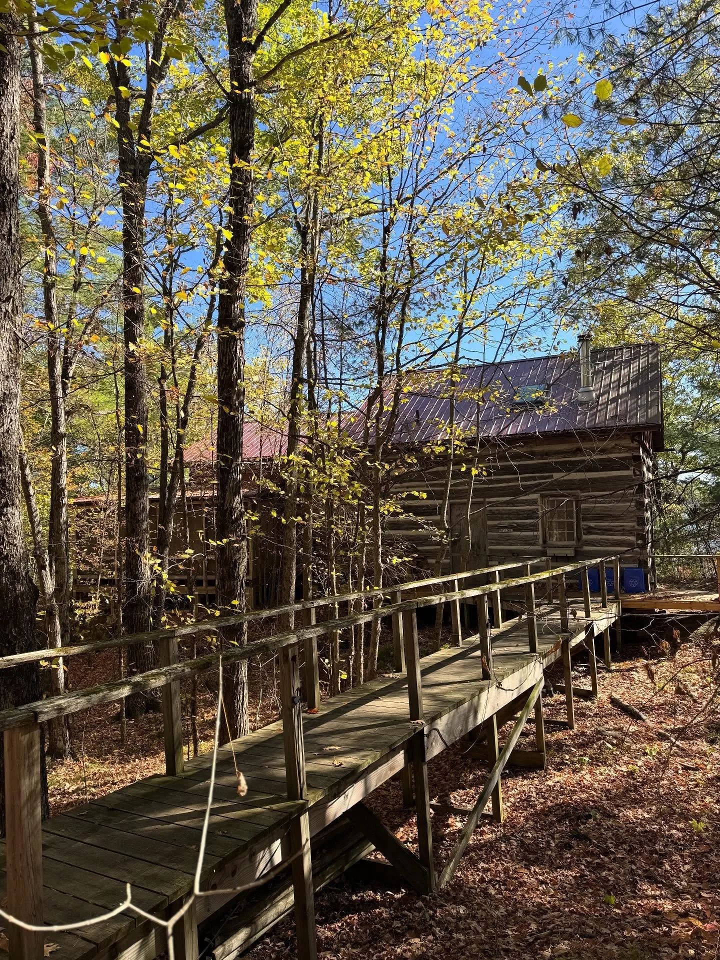 Cottage closed for the season. 🦃👏🍷🚤🐶🥲🥰Thanks, Pattenden family, for hosting Thanksgiving Dinner. Perfection as usual. Fall entertaining here we come! Happy Thanksgiving.