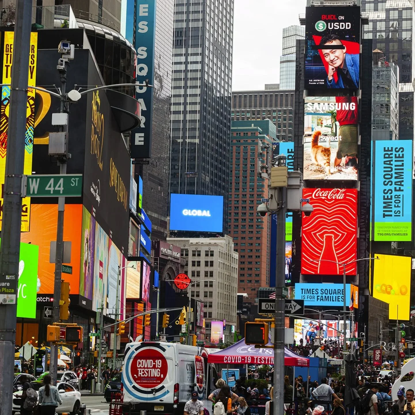 // Issue 66 - Accumulation //

Artist: Gaspar Marquez

@gaspar_marquez_photography
https://www.gmarquezphoto.com/

Description: The theme is accumulation, and this concept only exists in the human mind. I'm doing my best to actually represent this me