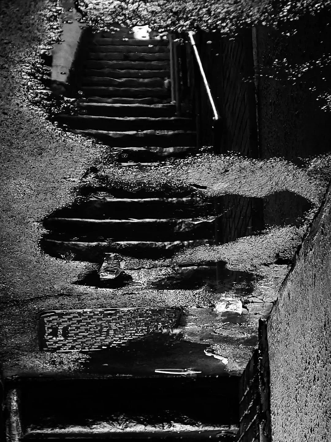 // Issue 67 - The Photography Issue - The Unseen Perspective//

Artist: Gary Willis

@garywillis.snap

"The Steps of Escher"

Description: Up or down? Down or up? Like M. C. Escher's drawings, perspective and perception reveal 'another life