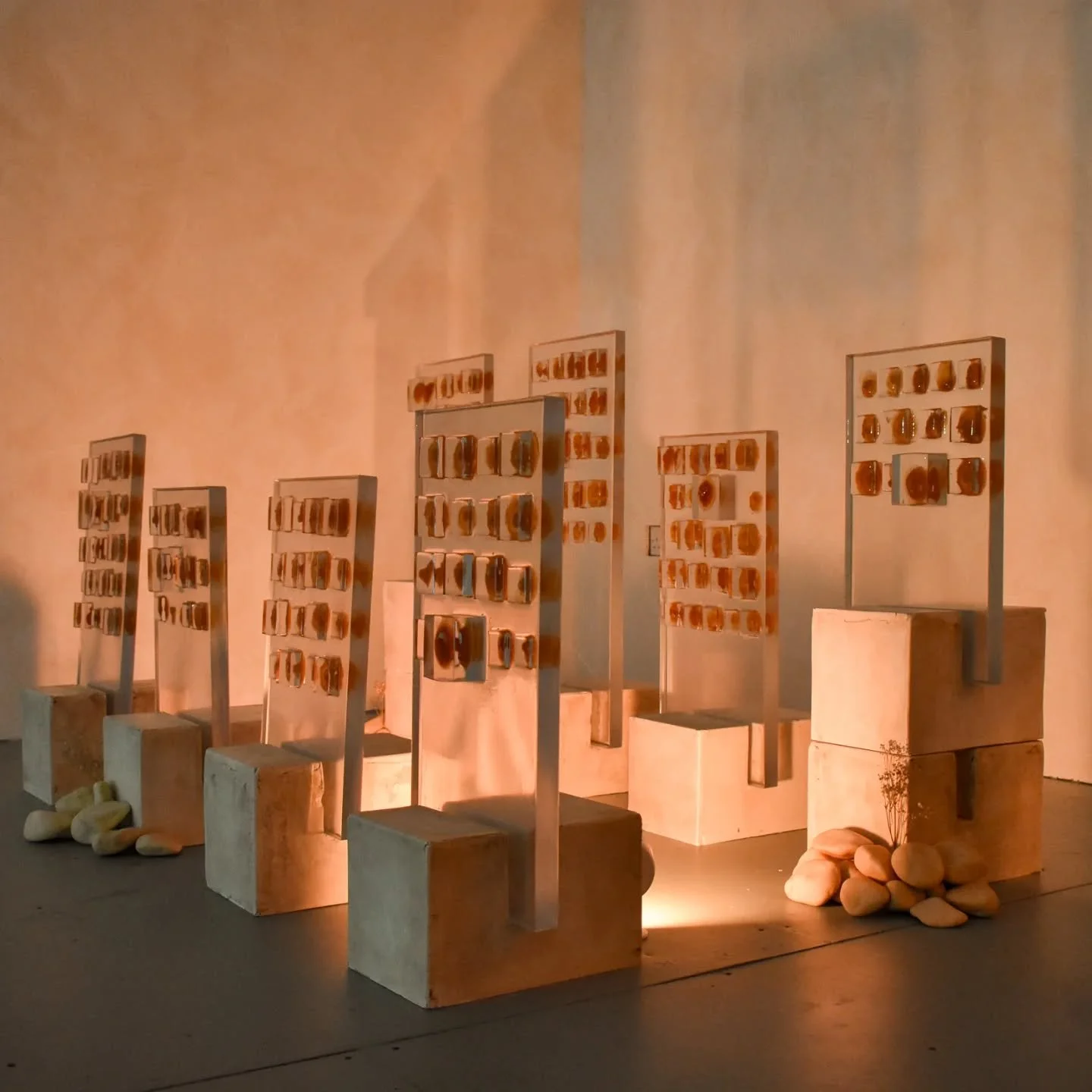 // Issue 70 - The Fragmented Body //

Artist: Chelsea Johnson
https://www.chelseajohnsonstudio.com/
@chelsjohnsonartist
Description: Ancestral Totems (2025) is a sculptural body of work that explores the fragmented body as a site of inheritance, memo