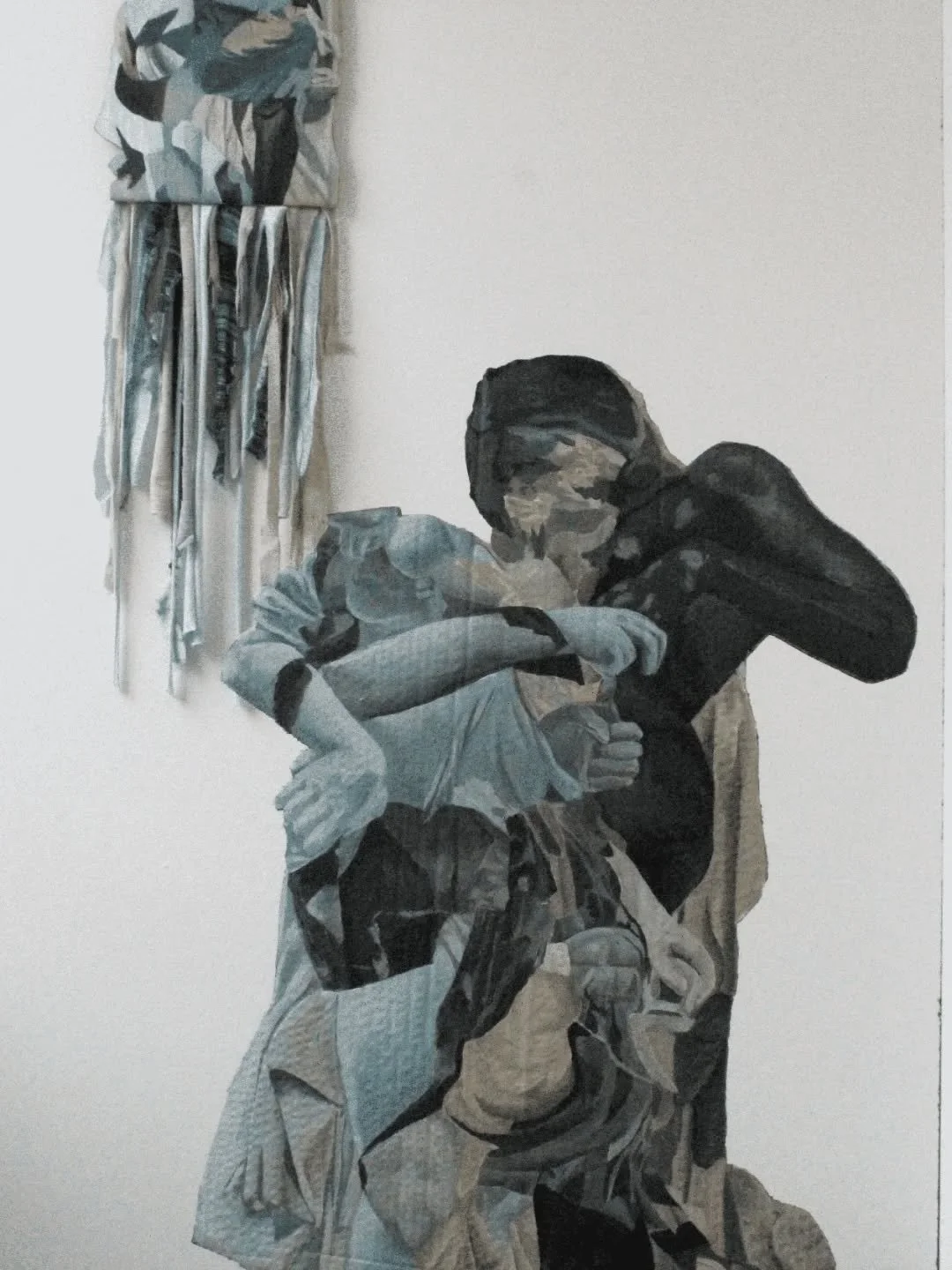 // Issue 70 - The Fragmented Body //

Artist: Fia

@nothingsquid_

Disoriented Together

Description: This is a series of figures that merge into one another, showing the limits of abstracting figures from sculptures with ​​visually missing or repeat