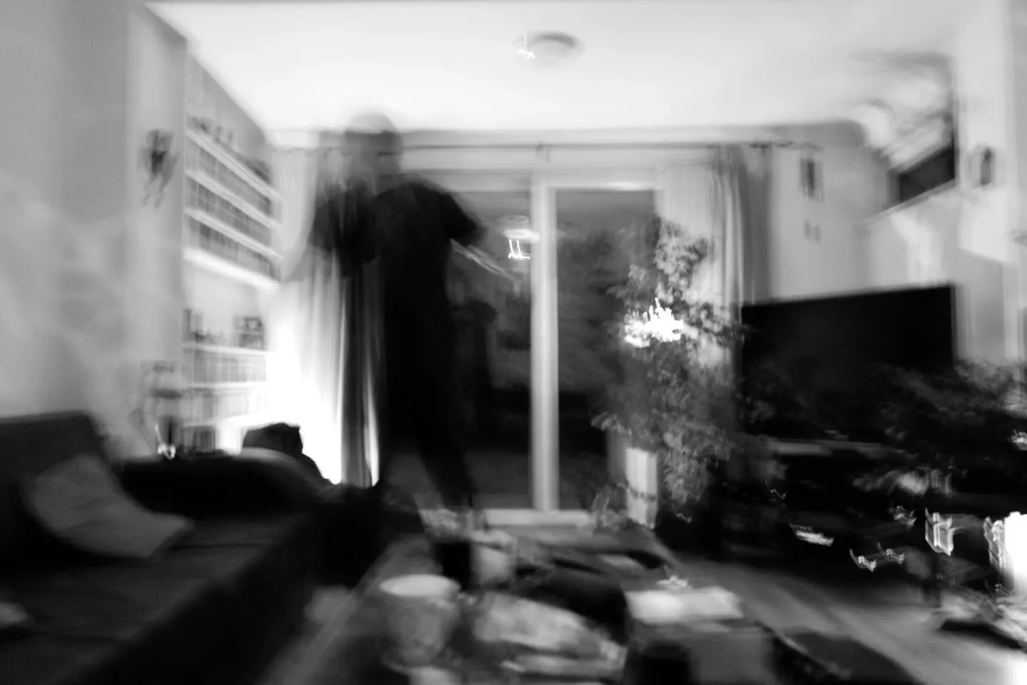 // Issue 72 - The Liminality of Time //

Artist: Dockeford

@dockeford

Evening echoes: Dancing

Description: Traces from the mind's eye, the ephemeral, fragile place where echoes of enduring friendships reside, communed through fine-tuning, conversa