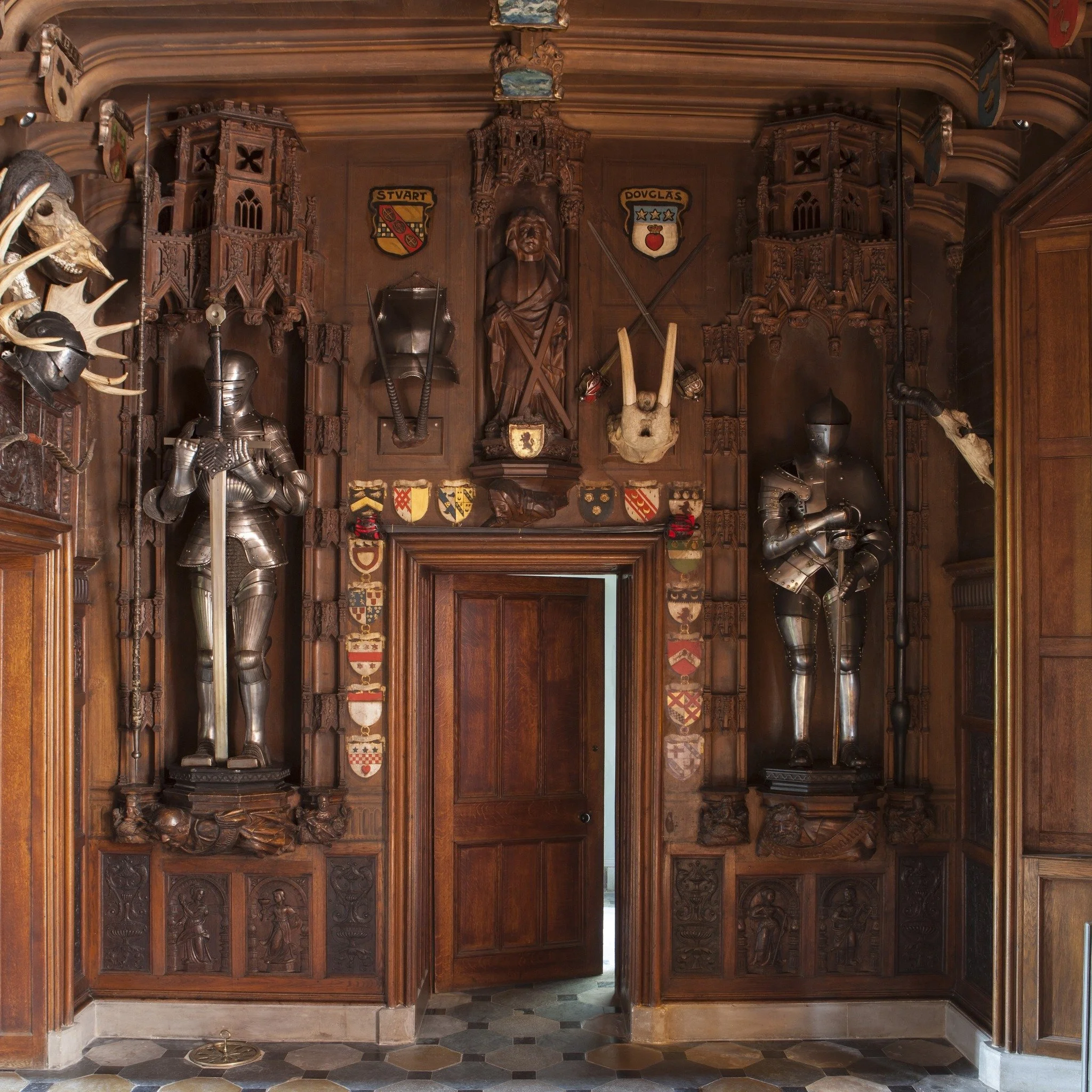 Armour at Abbotsford.jpg