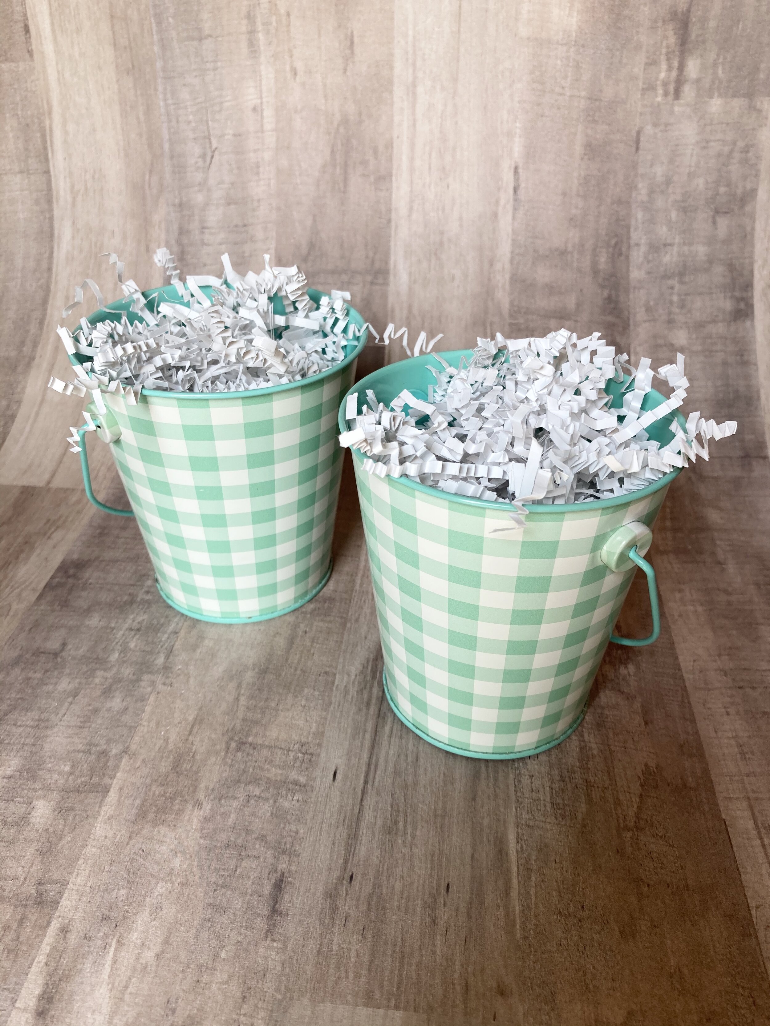 2 Cake Pop Buckets and Filler 