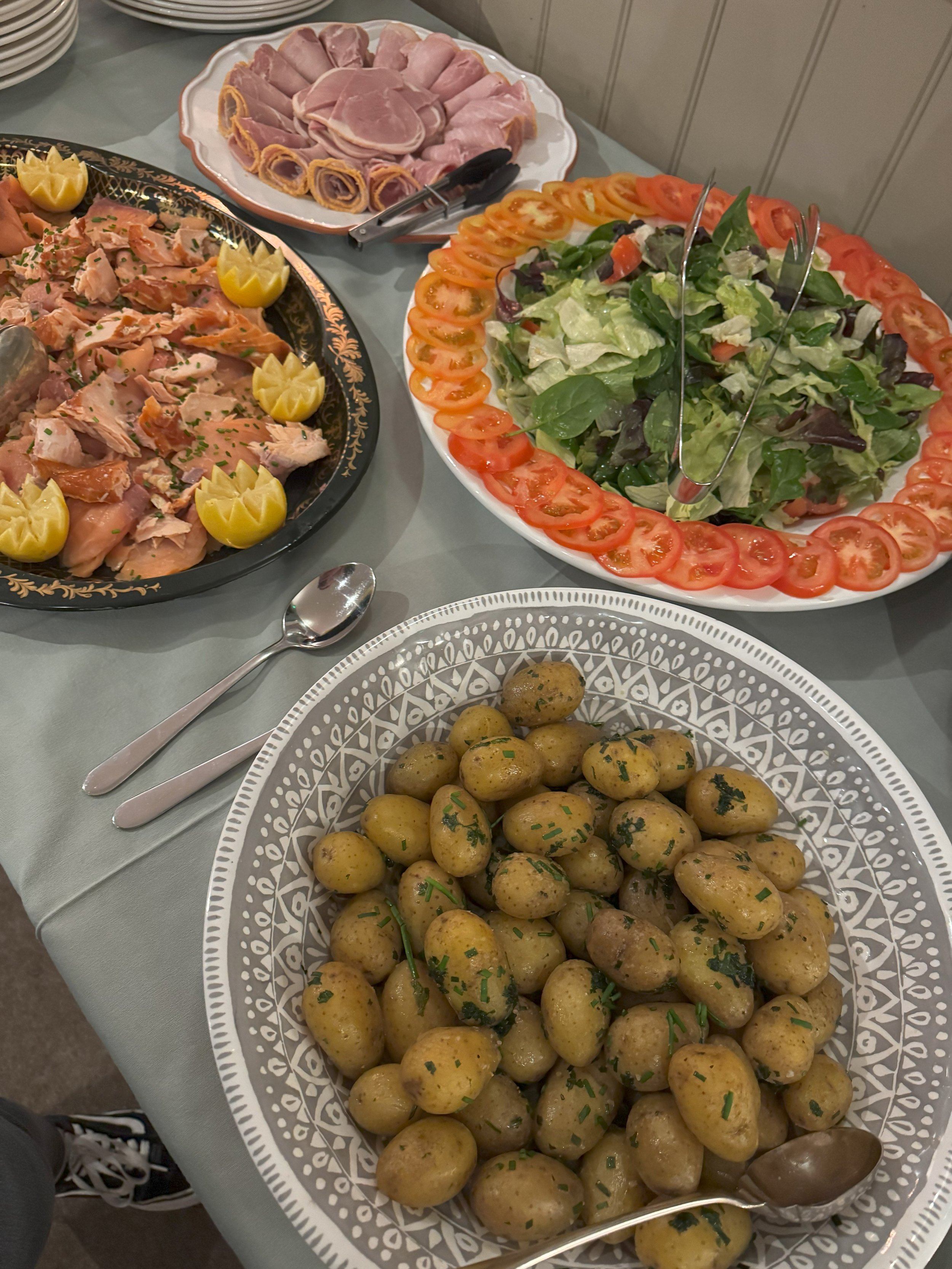 buffet 2.0.jpg