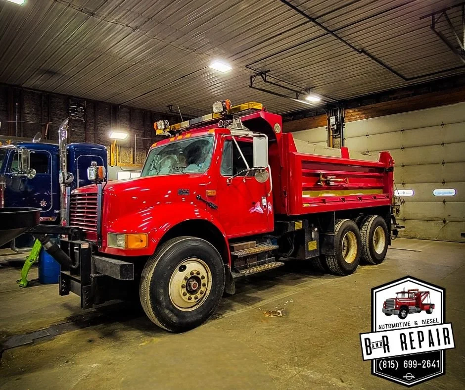 😬 I guess this means winter is just around the corner.....

📞 (815) 699-2641
📍 12985 2100 North Ave Princeton
🕗 Monday - Friday 8am - 5pm (before and after hours drop-offs welcome)

#winteriscoming #truckmechanic #truckshop #truckrepair