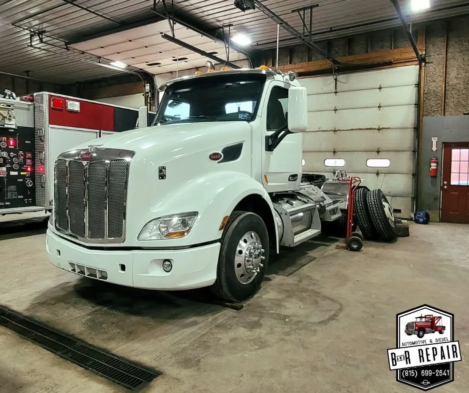 Getting this truck all set with some new tires and maintenance! 

📞 (815) 699-2641
📍 12985 2100 North Ave Princeton
🕗 Monday - Friday 8am - 5pm (before and after hours drop-offs welcome)