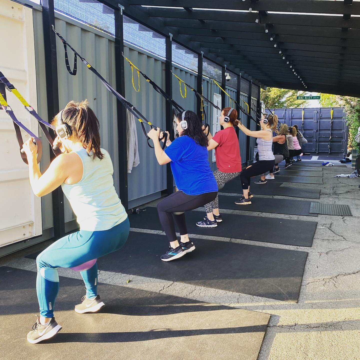 Getting your workout done early sets you up for a better day!
Added bonus at GOAT: sunshine, fresh air and laughs with your training friends!
Photo: 6:30a TRX (Thursdays)