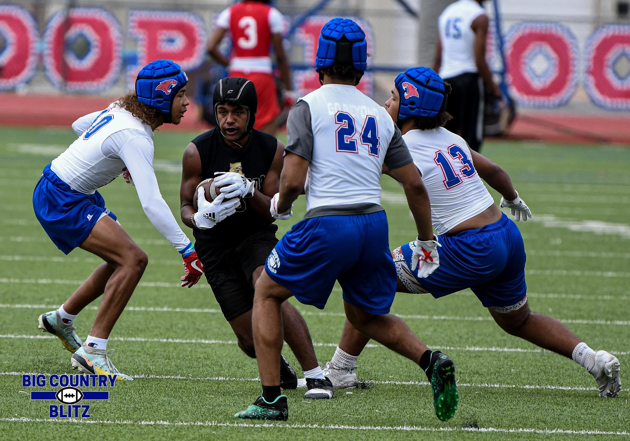 7V7_0627.jpg