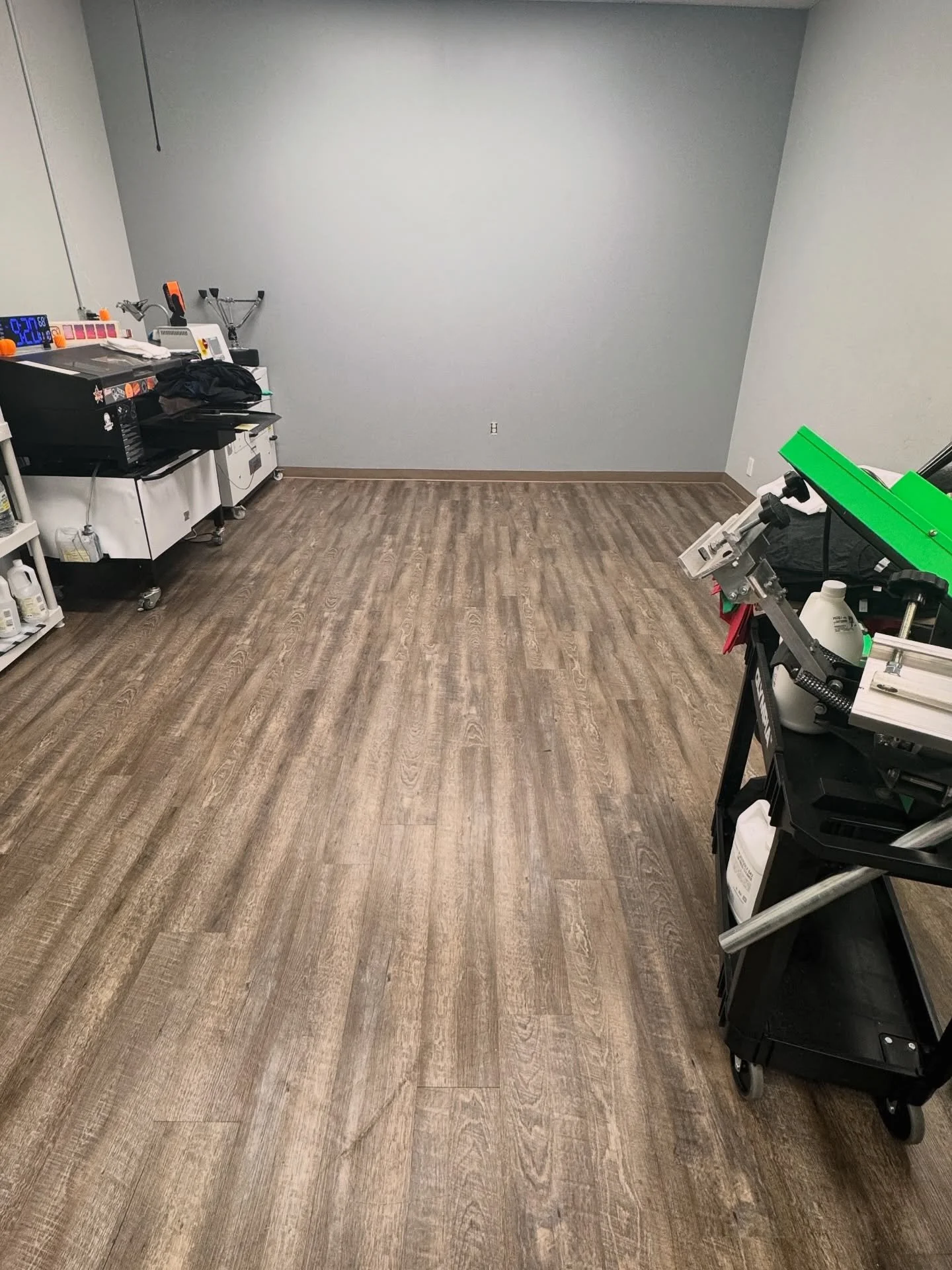 Giving the shop a cleaning after the large order. Even though we don&rsquo;t usually have a busy holiday season I feel like this one is going to be busy. I need it to be busy. Declaring it will be busy.