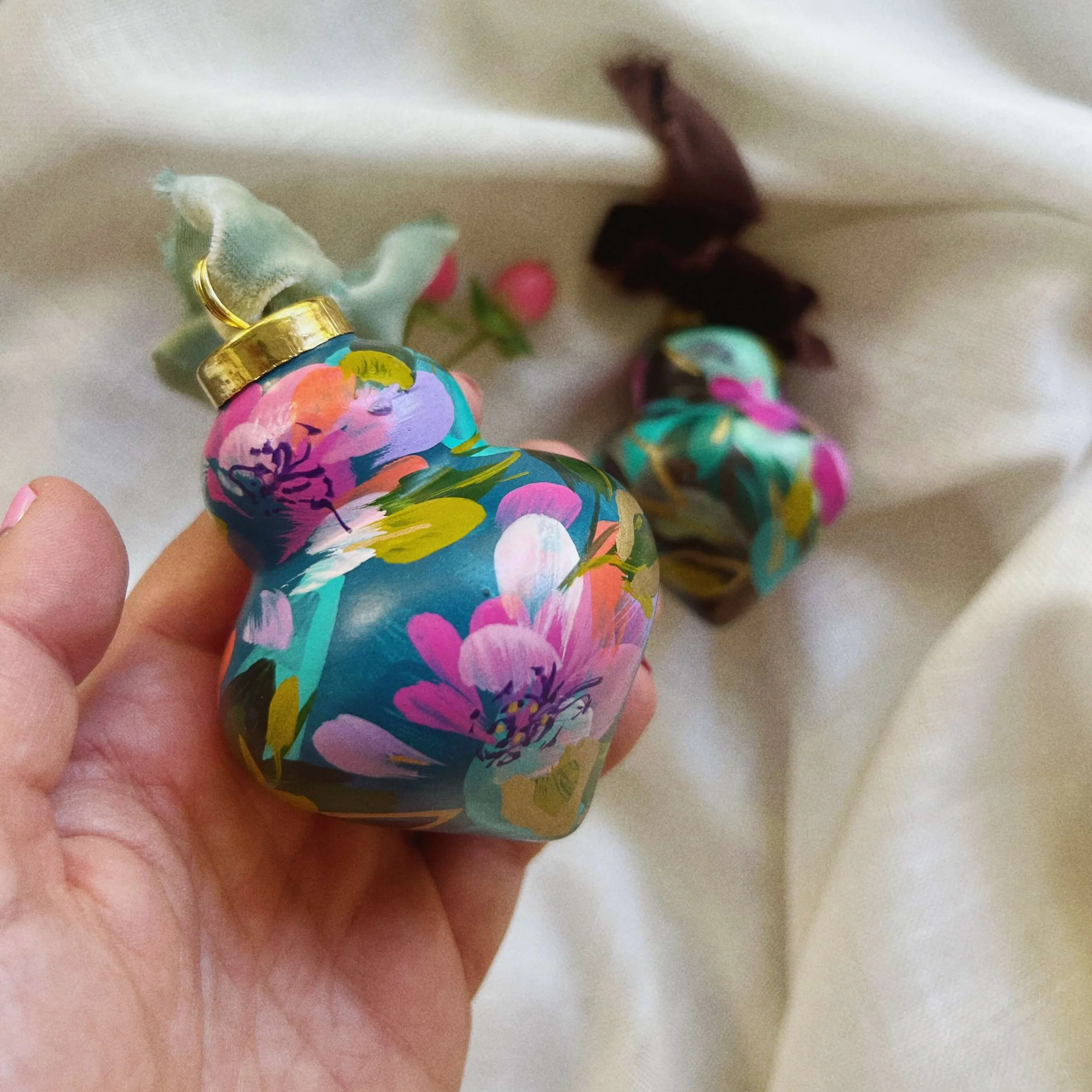 IMG_0675-Rosebud-Studios-Botanical-Ornaments-2025.png