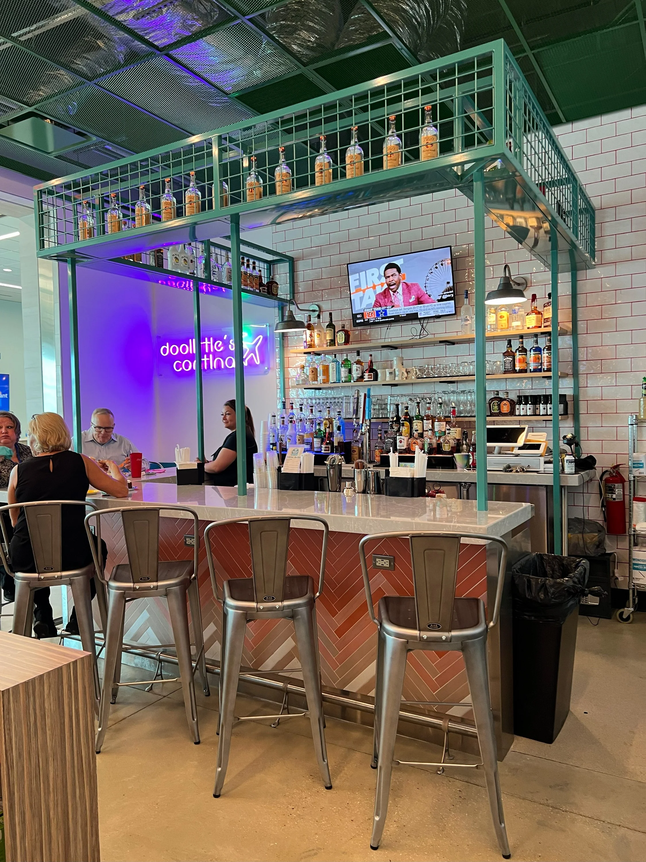 Doolittle's Cantina - VPS