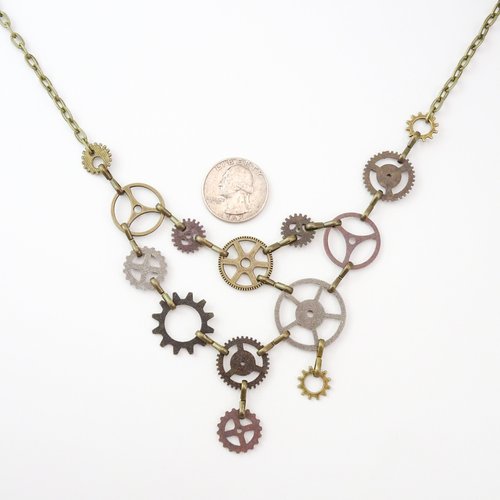 Lady Charlotte Goldwell Bronze Steampunk Magnifying Glass Necklace - –  SteamPunkery Shoppe