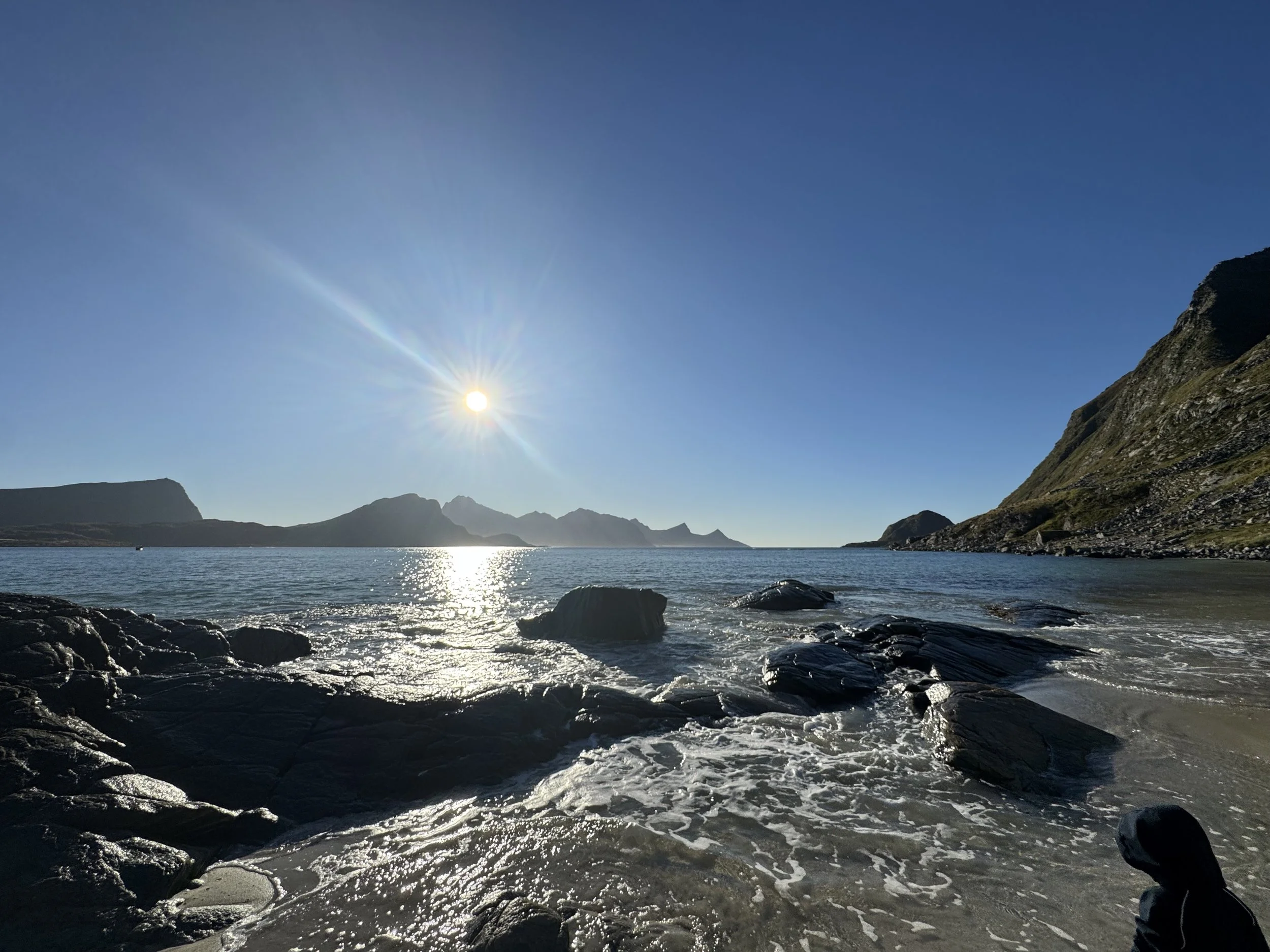 2 haukland beach 2.jpeg