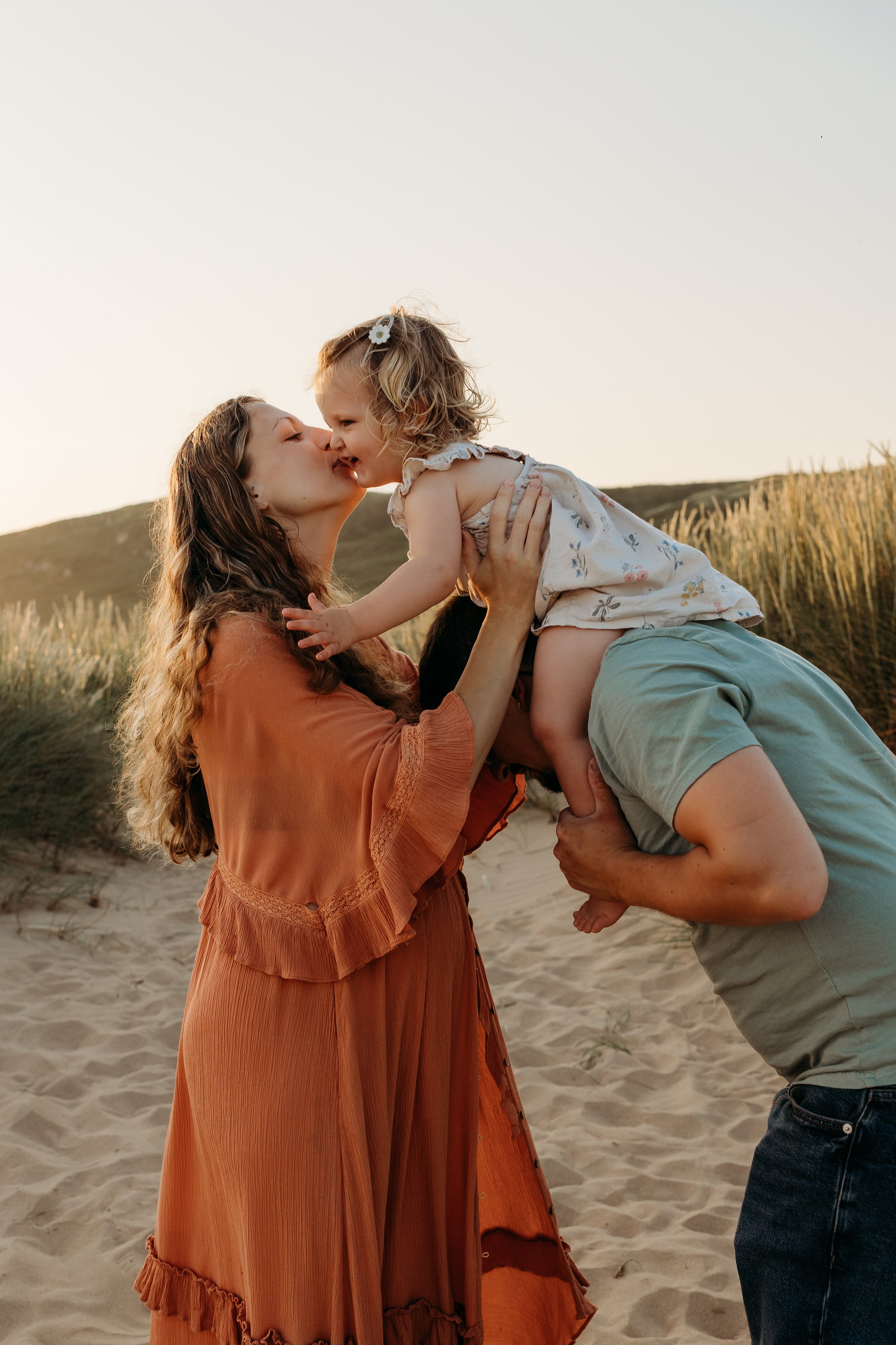 Family and maternity beach photoshoot Pembrokeshire